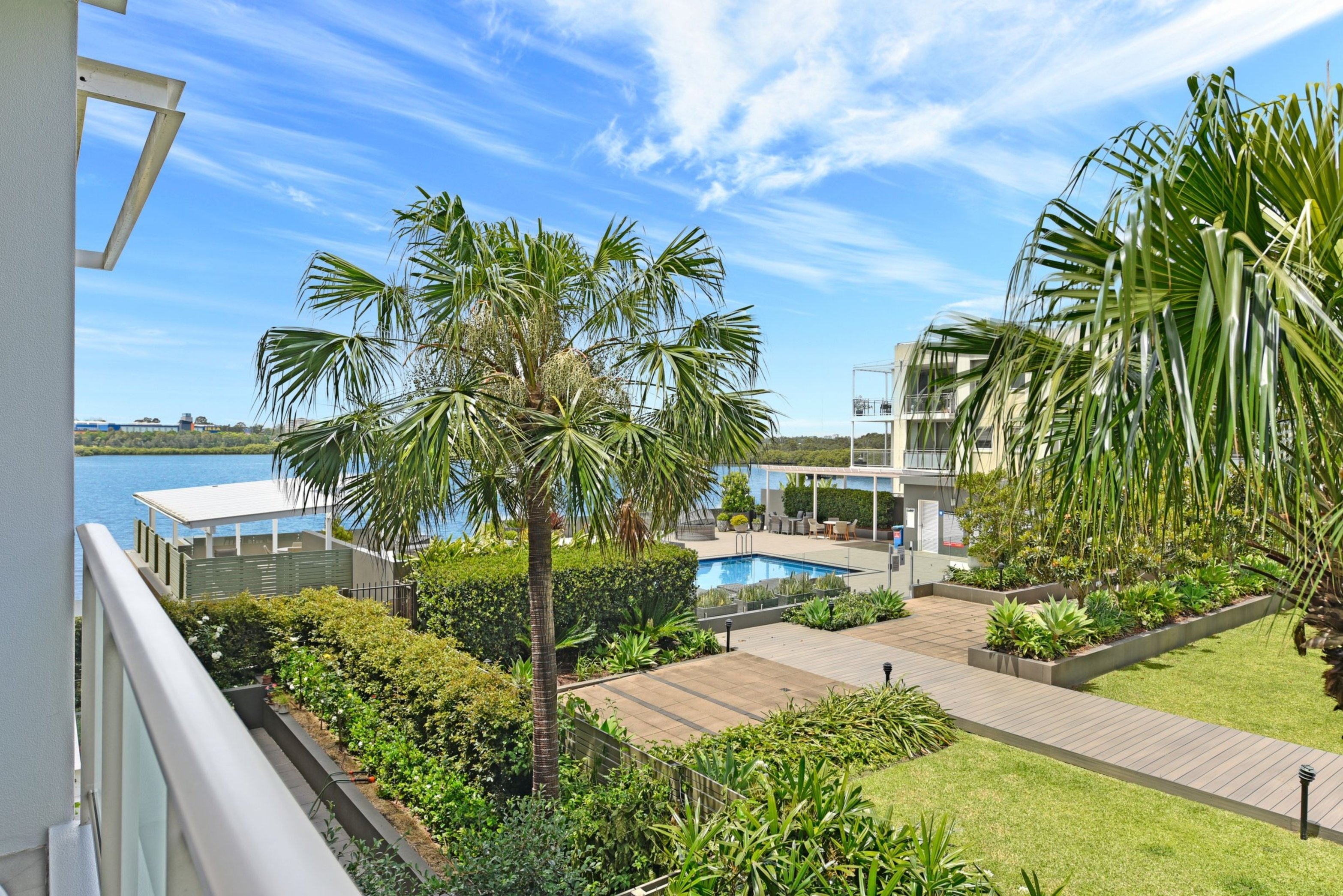 448/46 Baywater Drive, Wentworth Point Sold by Chidiac Realty - image 1