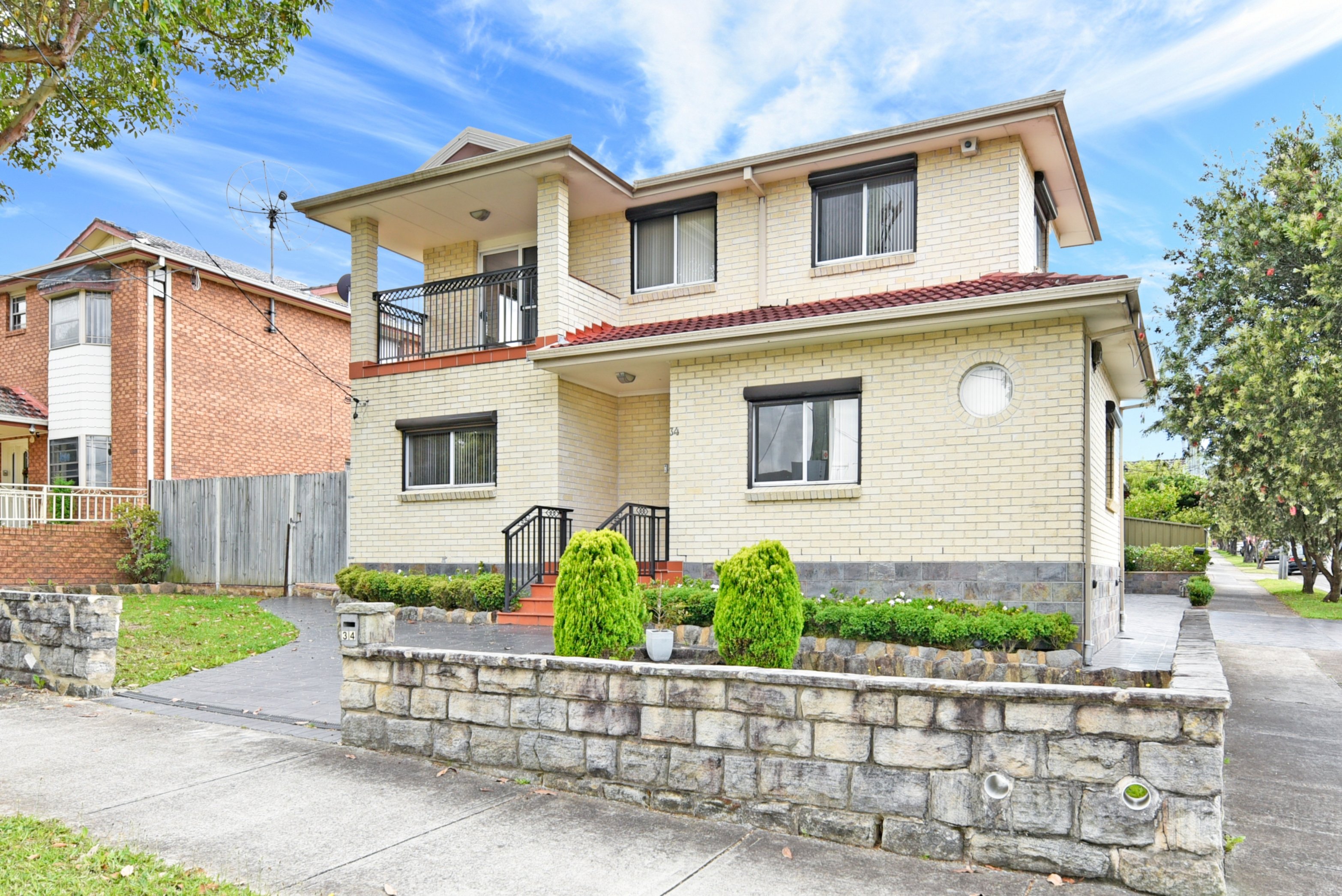 34 Victoria Road, Punchbowl Leased by Chidiac Realty - image 1
