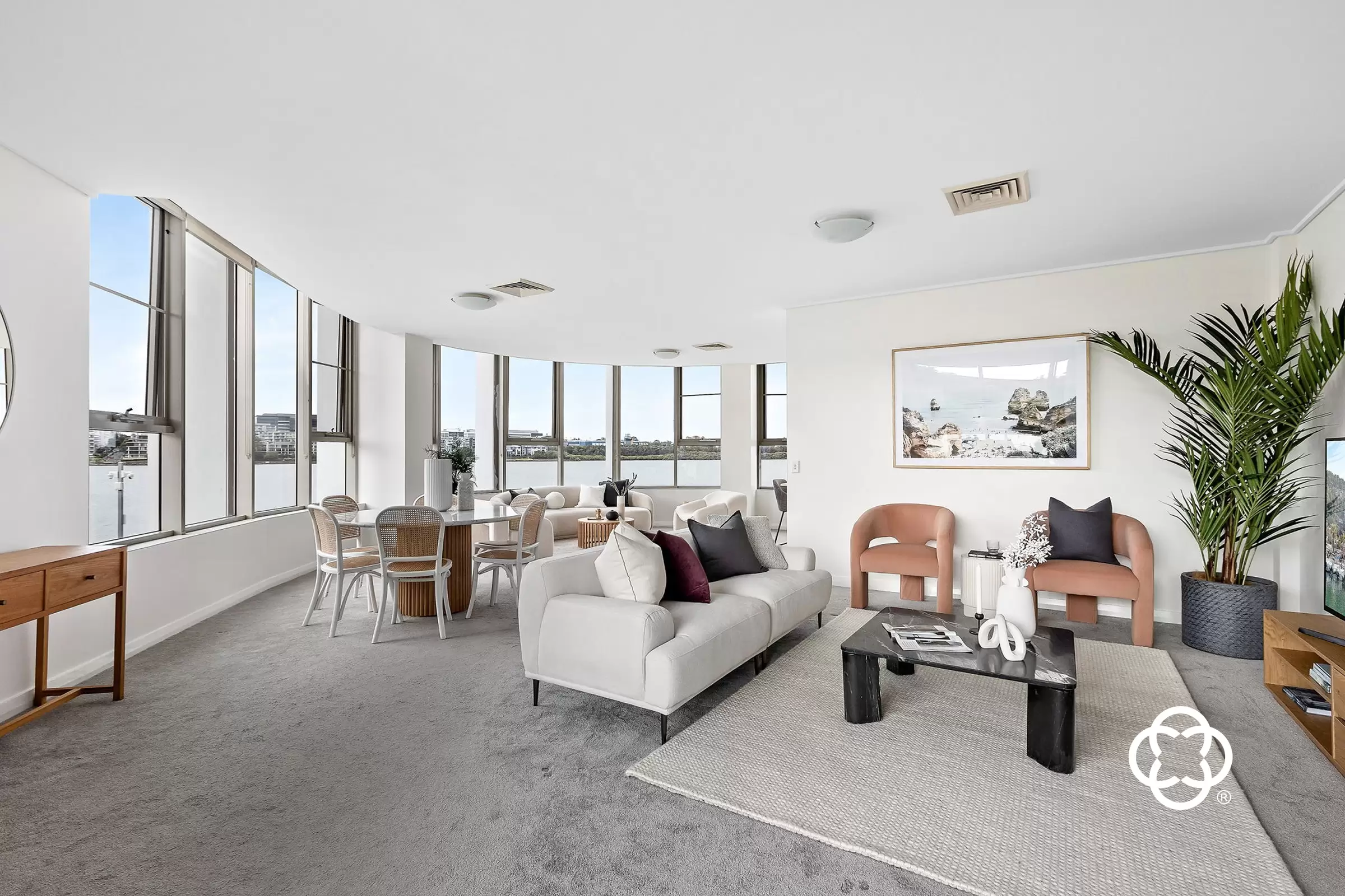 249/46 Baywater Drive, Wentworth Point Leased by Chidiac Realty - image 2