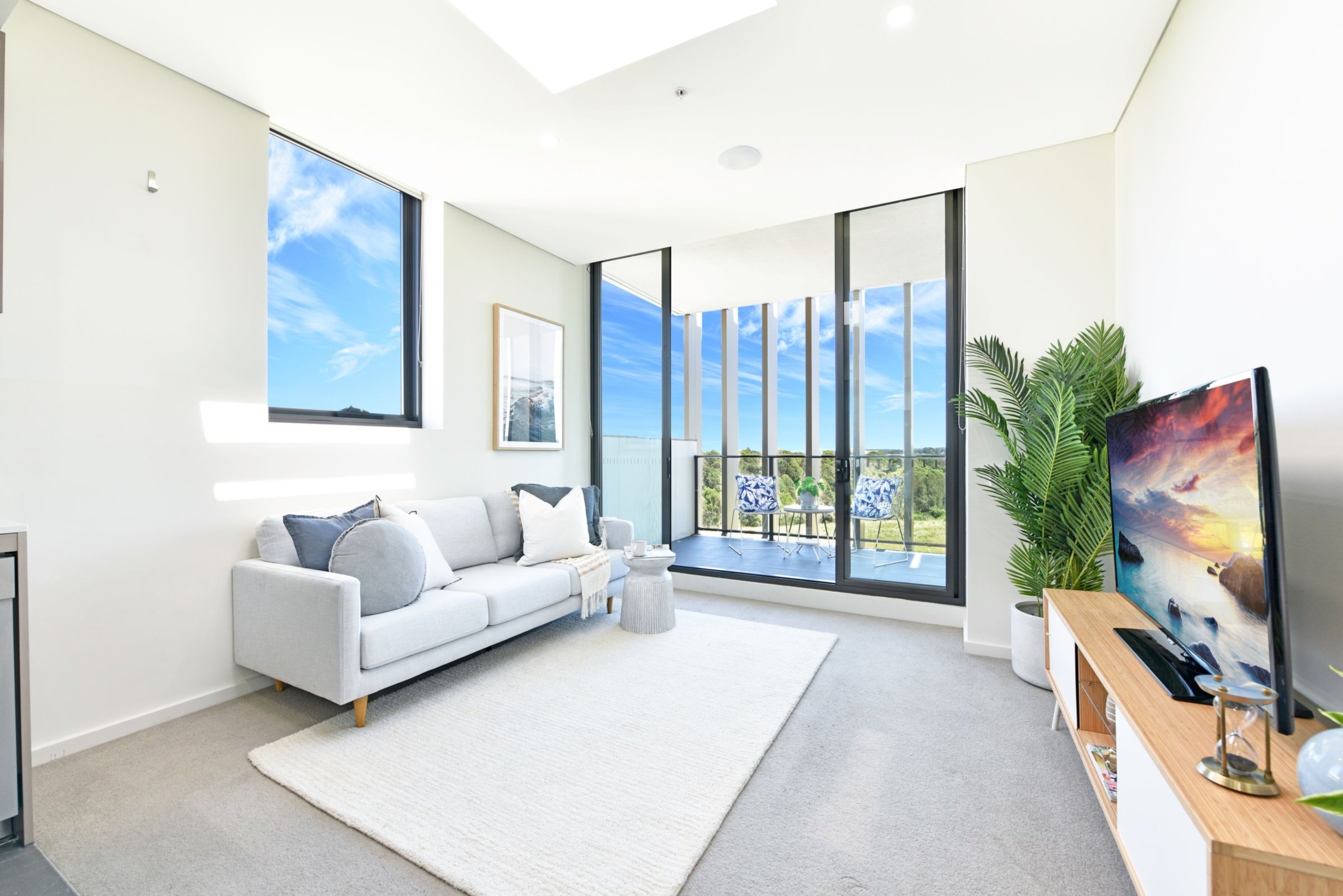 15111/1 Bennelong Parkway, Wentworth Point Sold by Chidiac Realty - image 1