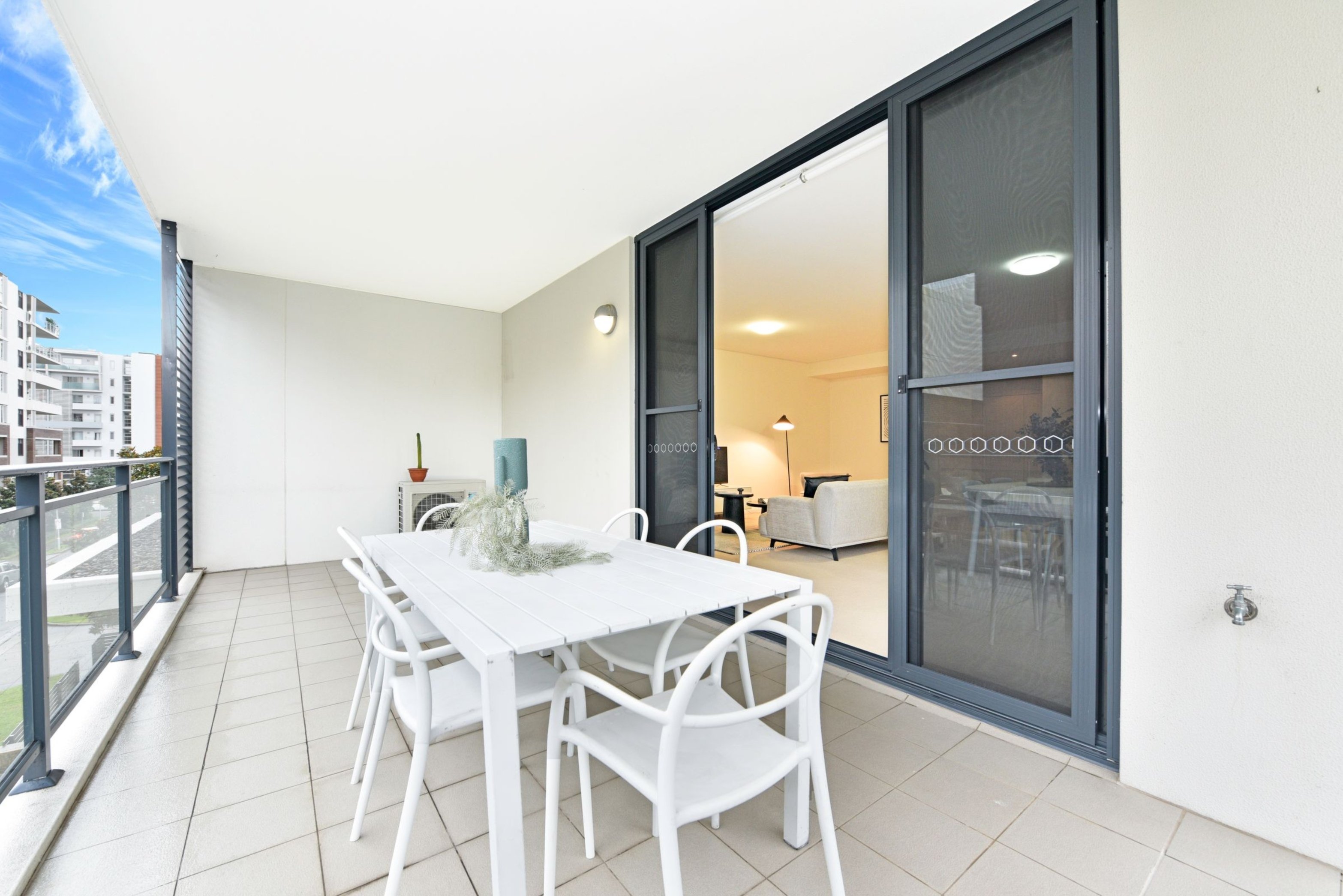 301/46 Amalfi Drive, Wentworth Point Sold by Chidiac Realty - image 5