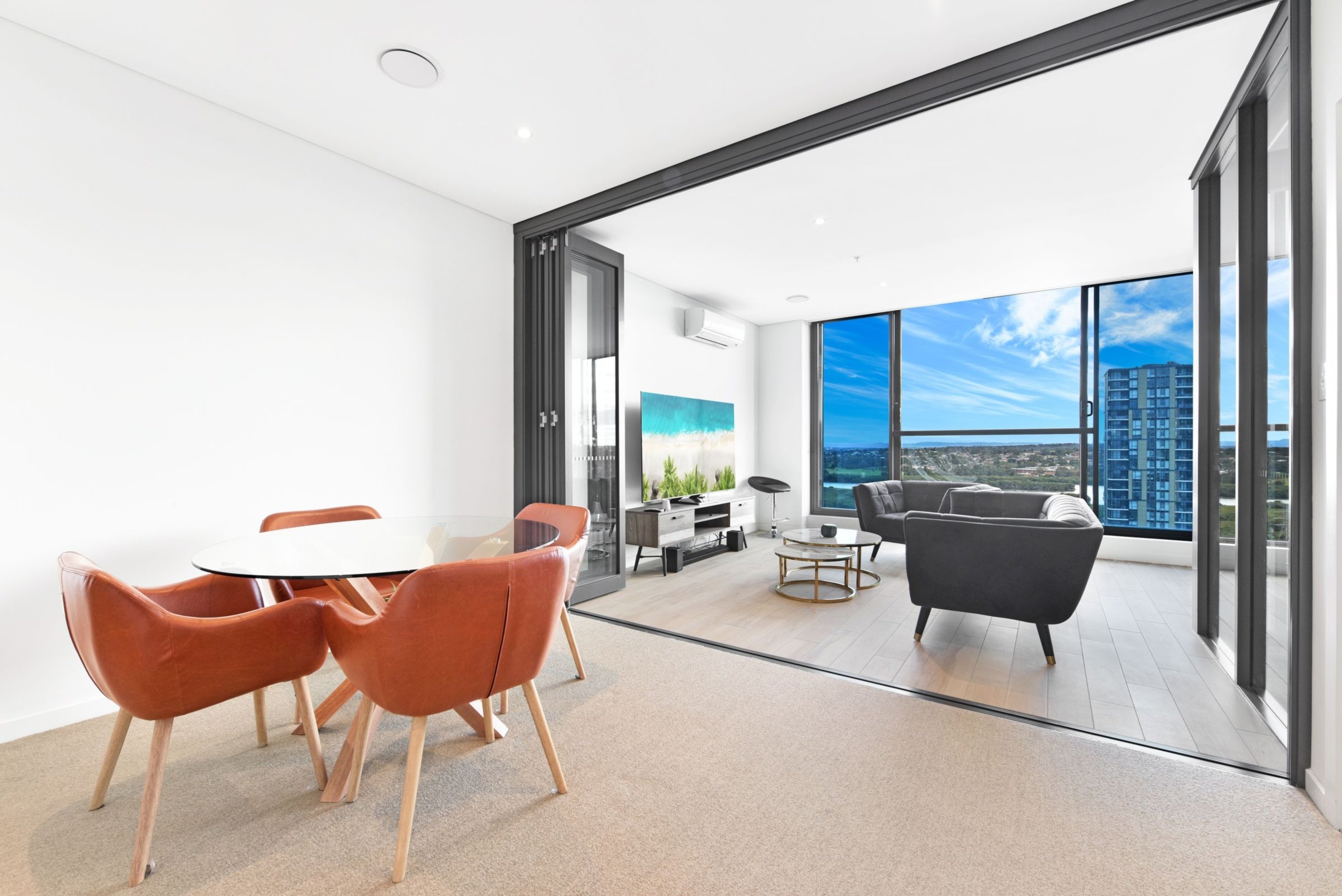 1913/11 Wentworth Place, Wentworth Point Sold by Chidiac Realty - image 3