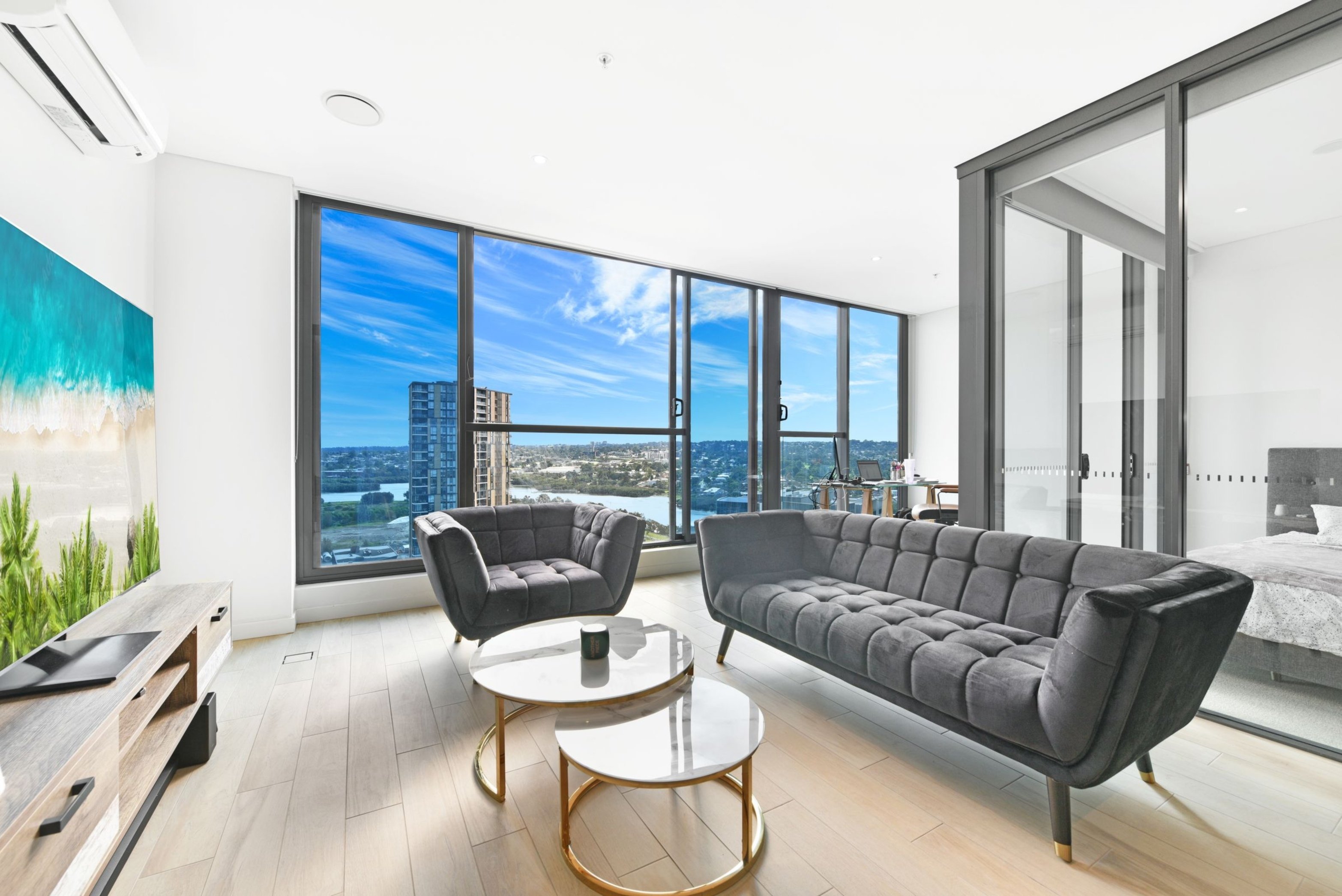 1913/11 Wentworth Place, Wentworth Point Sold by Chidiac Realty - image 1
