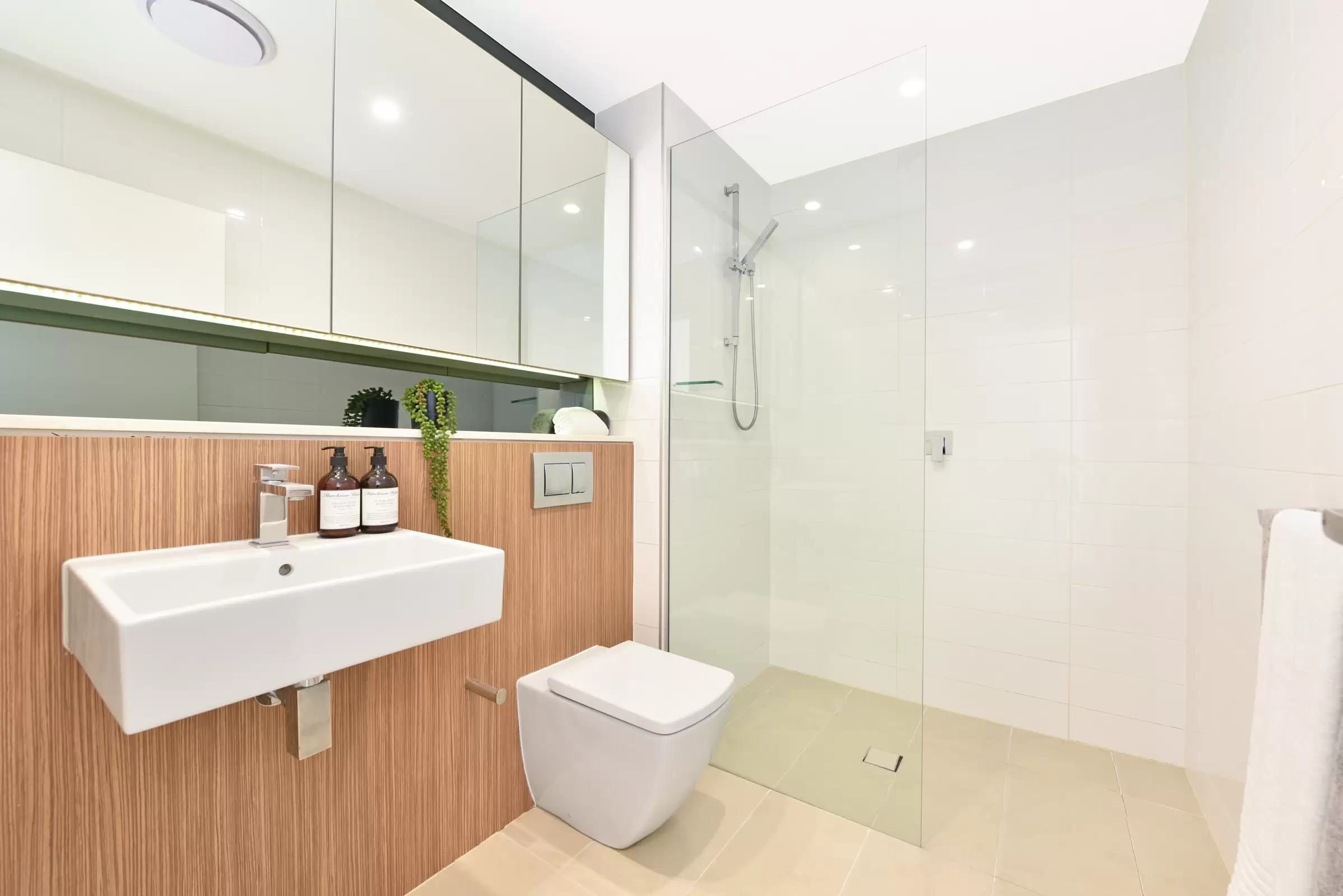 406/19 Verona Drive, Wentworth Point Sold by Chidiac Realty - image 7