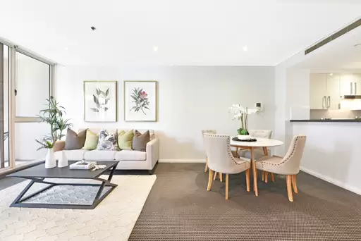 283/8 Lachlan Street, Waterloo Sold by Chidiac Realty