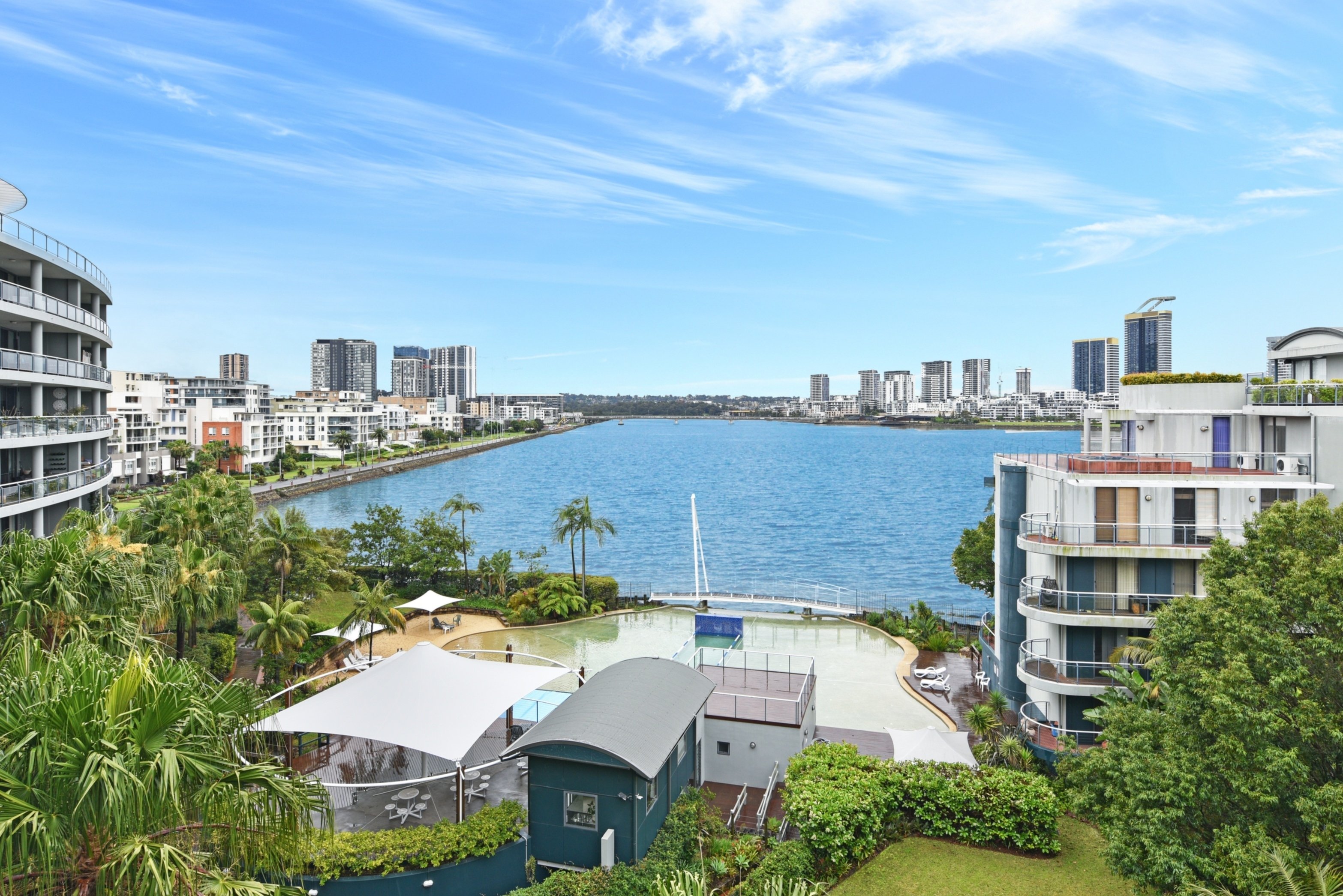 122/27 Bennelong Parkway, Wentworth Point Sold by Chidiac Realty - image 3