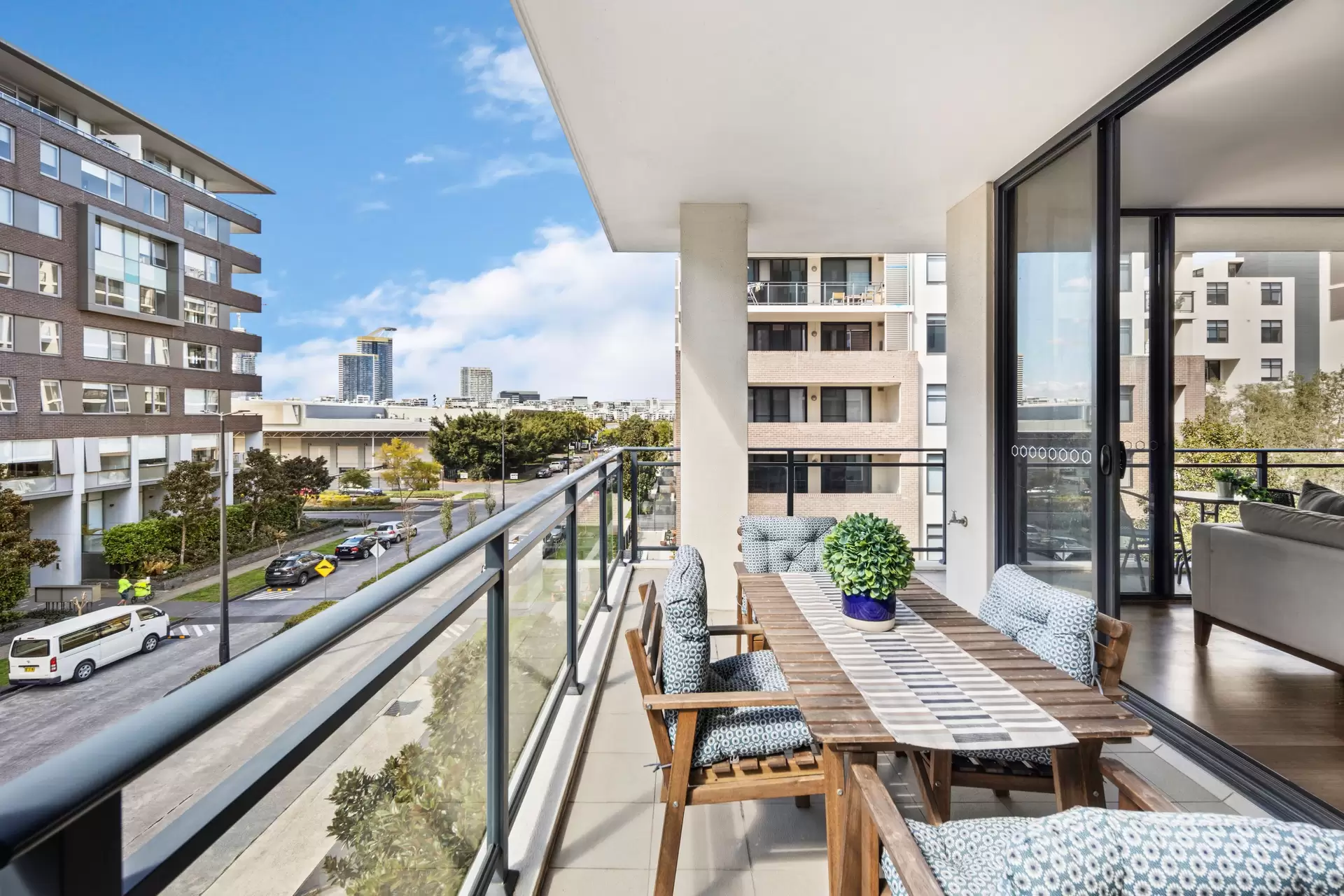 325/14 Baywater Drive, Wentworth Point Sold by Chidiac Realty - image 1
