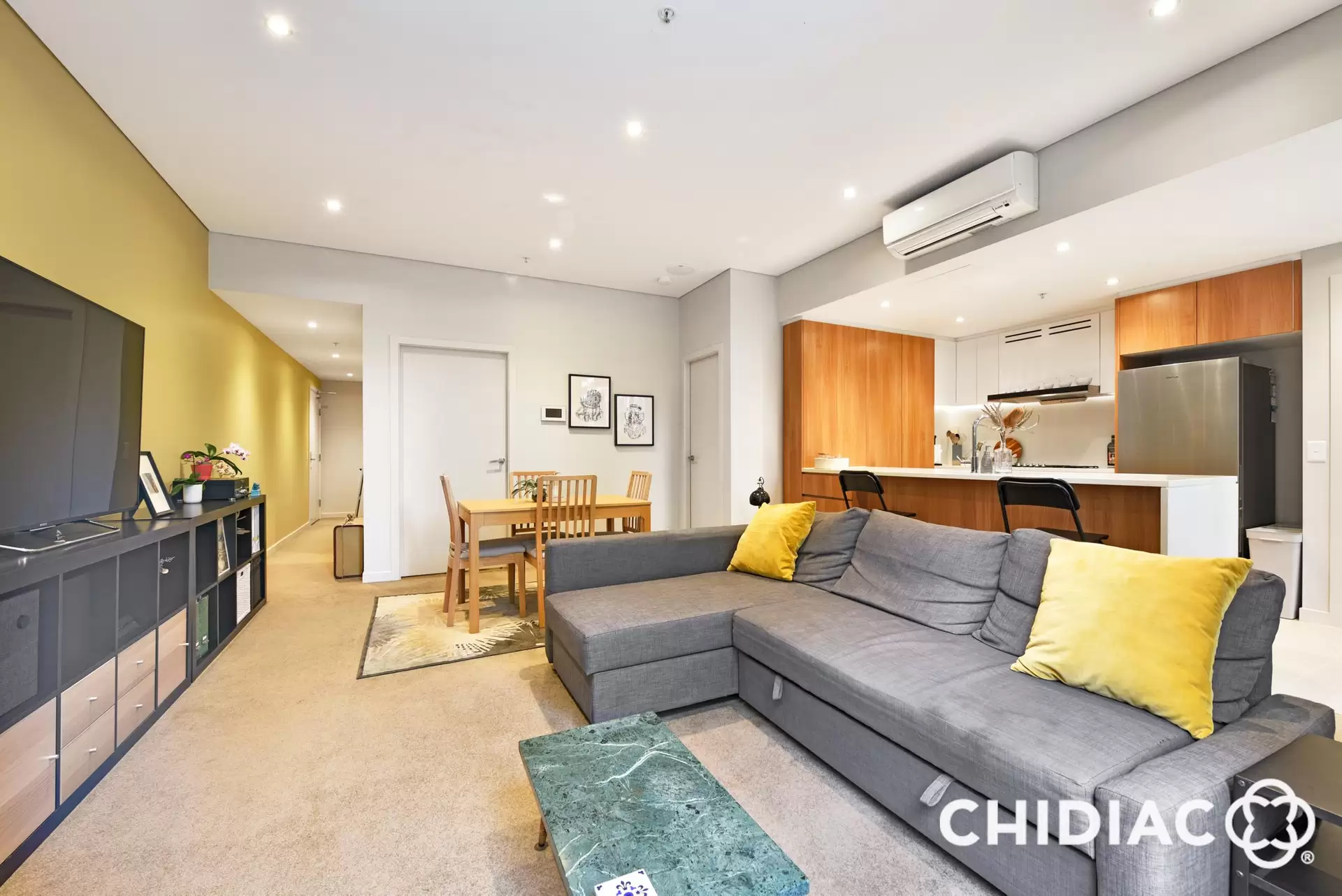 301/2 Wentworth Place, Wentworth Point Leased by Chidiac Realty - image 1