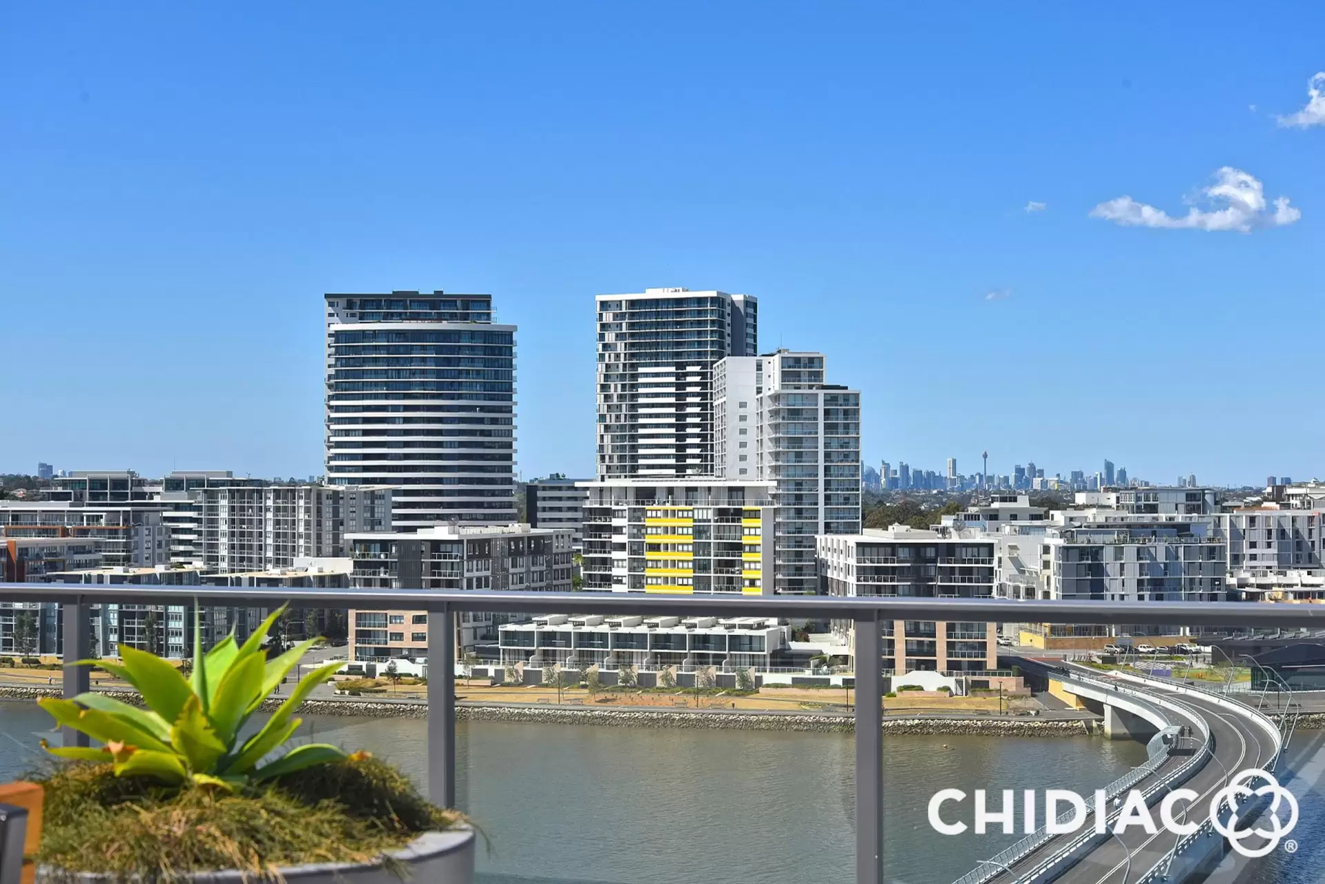 301/2 Wentworth Place, Wentworth Point Leased by Chidiac Realty - image 1