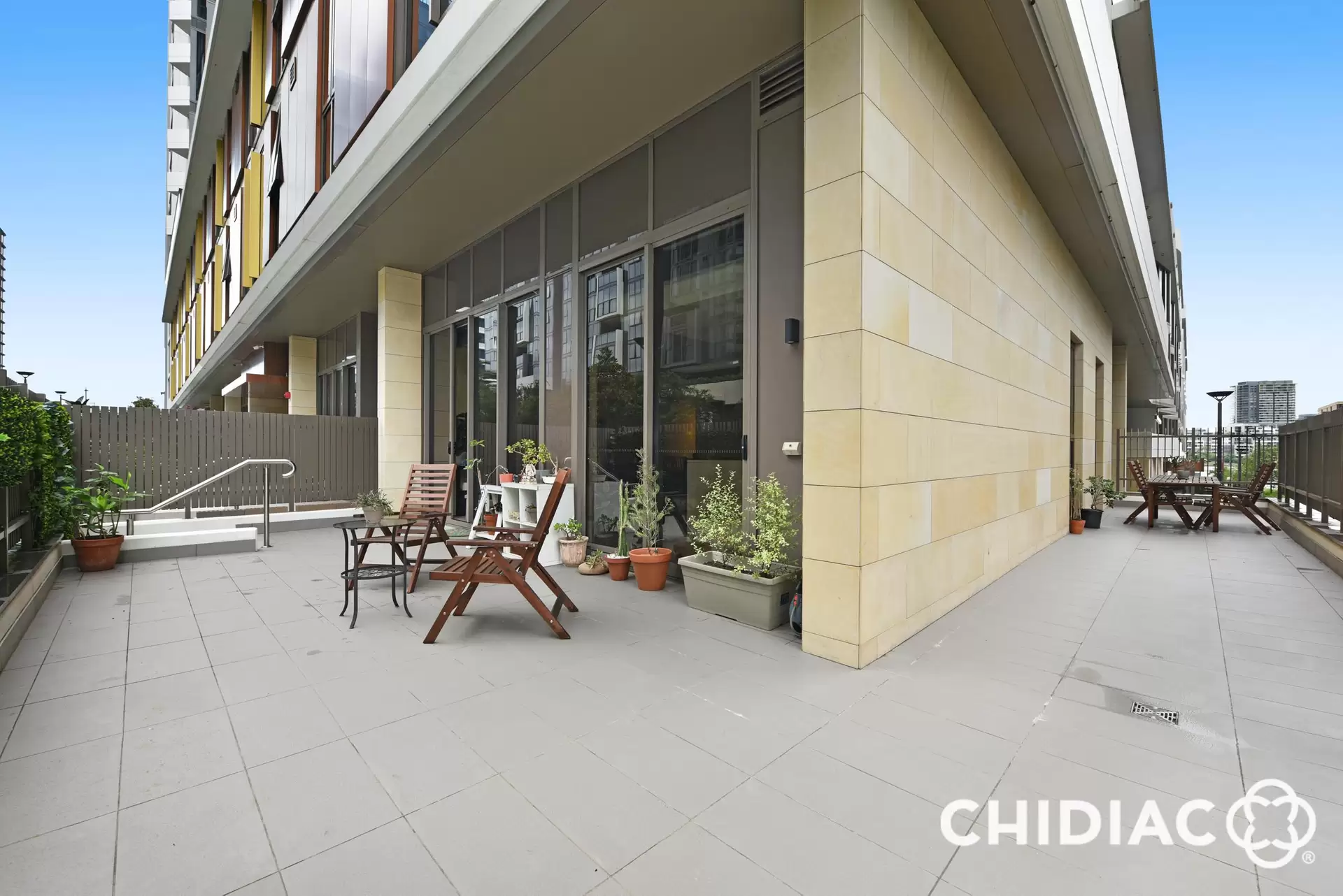 301/2 Wentworth Place, Wentworth Point Leased by Chidiac Realty - image 1