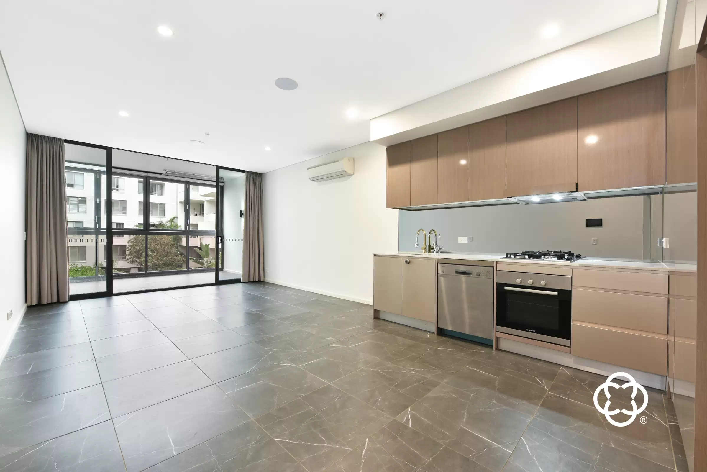 9116/1 Bennelong Parkway, Wentworth Point Leased by Chidiac Realty - image 1