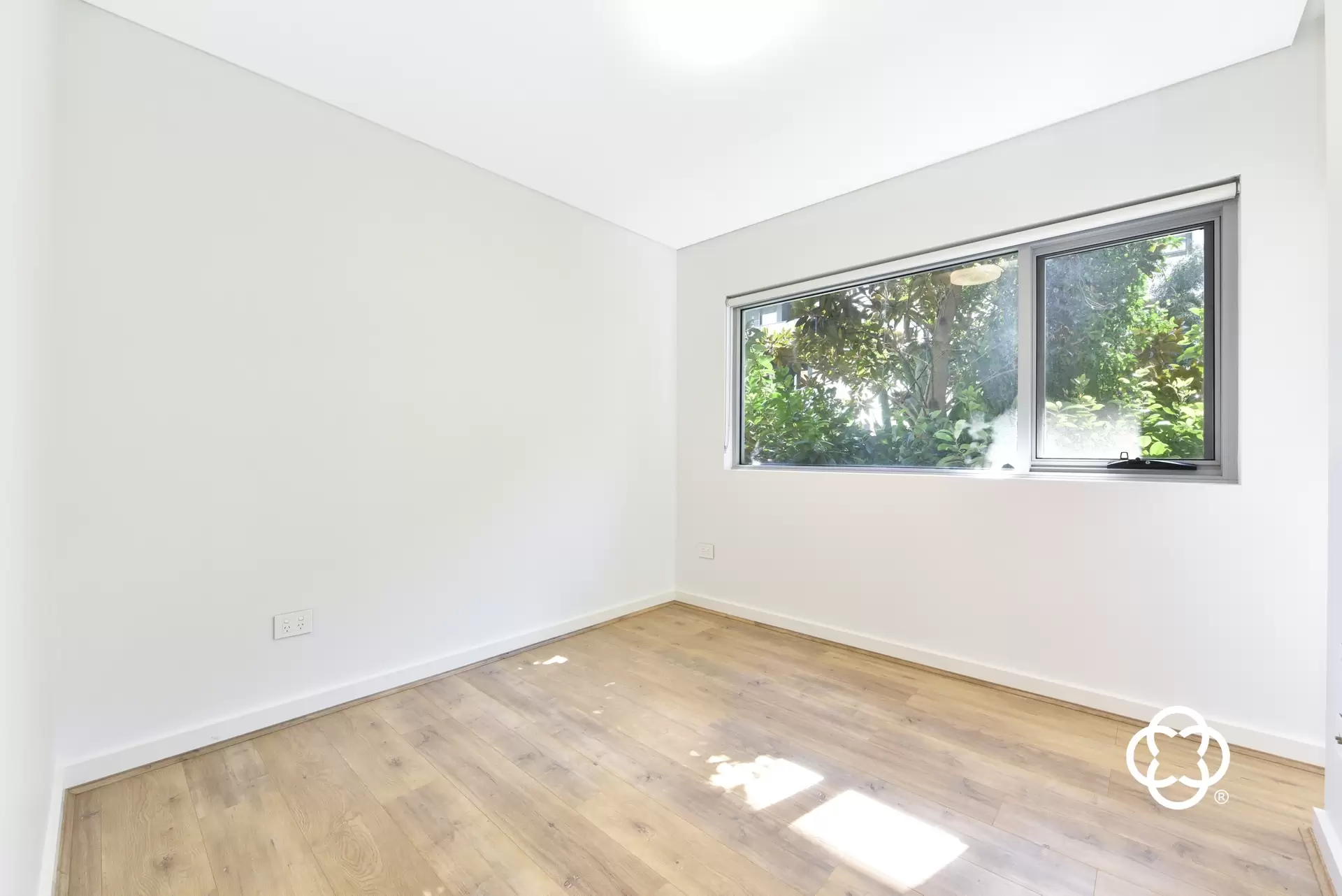 101/2 Half Street, Wentworth Point Leased by Chidiac Realty - image 1