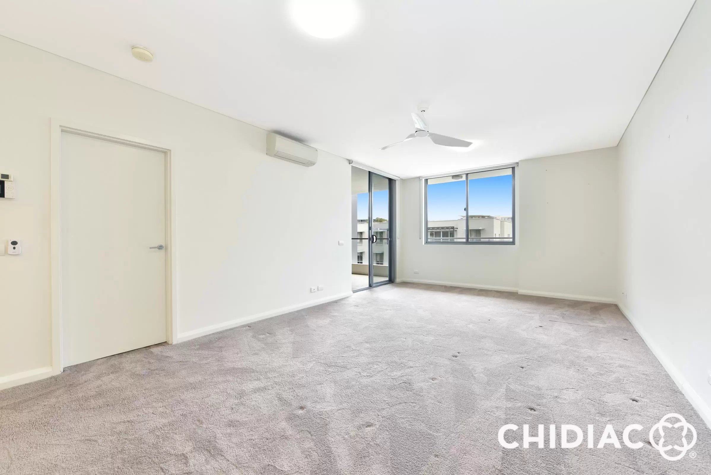 302/8 Marine Parade, Wentworth Point Leased by Chidiac Realty - image 2