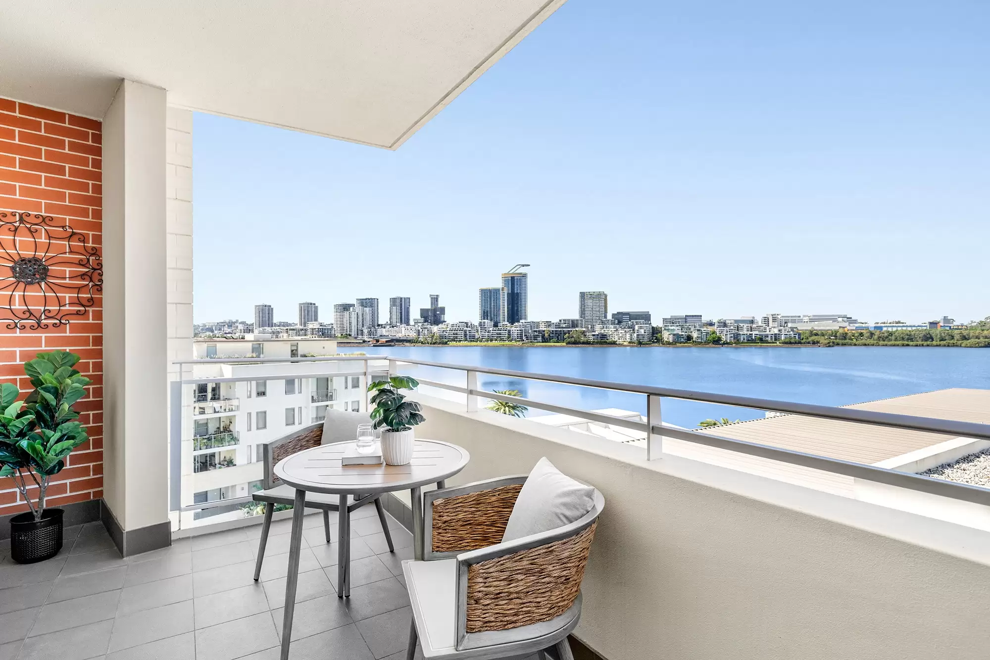 745/2 The Crescent, Wentworth Point Sold by Chidiac Realty - image 4