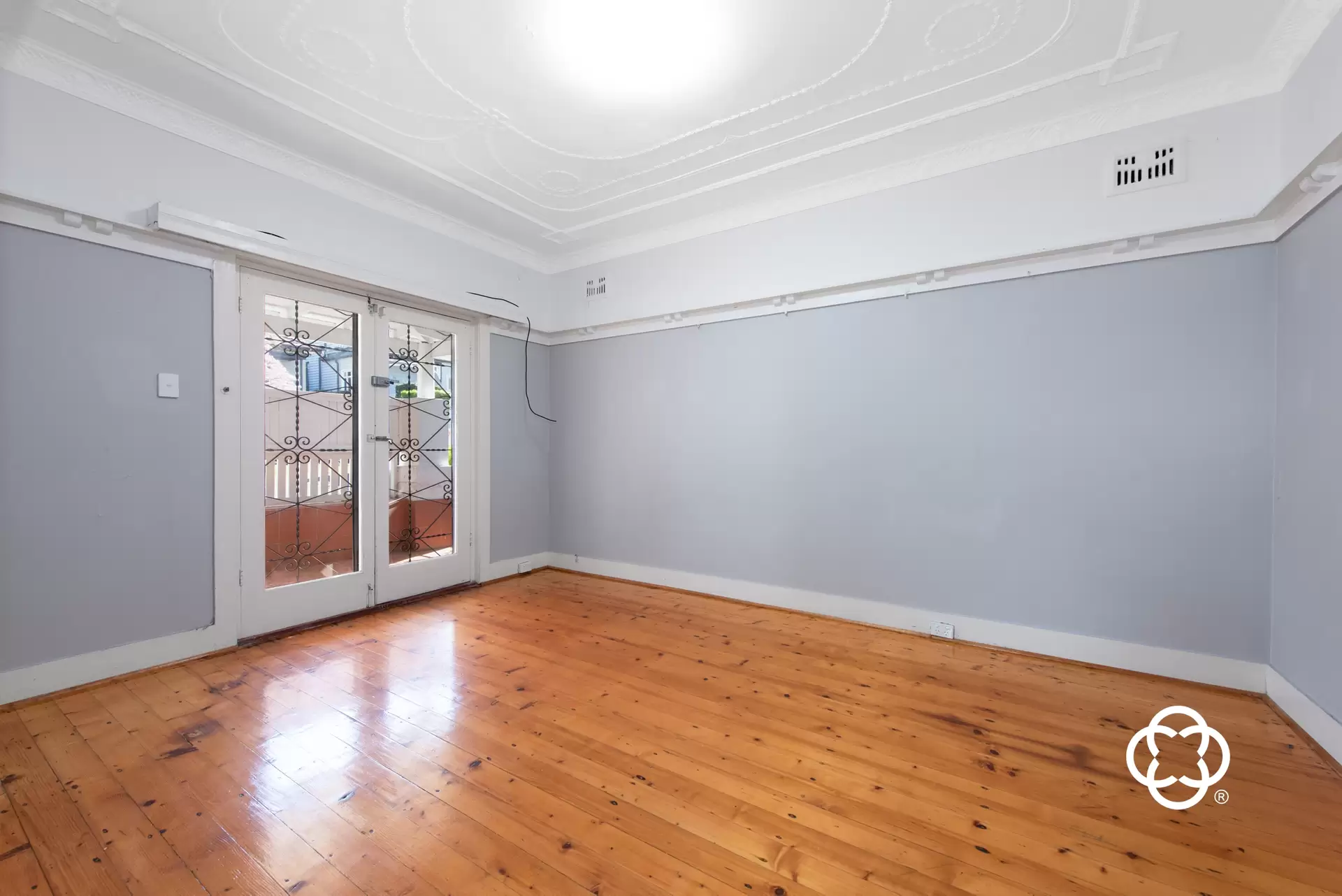 19 Therry Street, Drummoyne Leased by Chidiac Realty - image 1