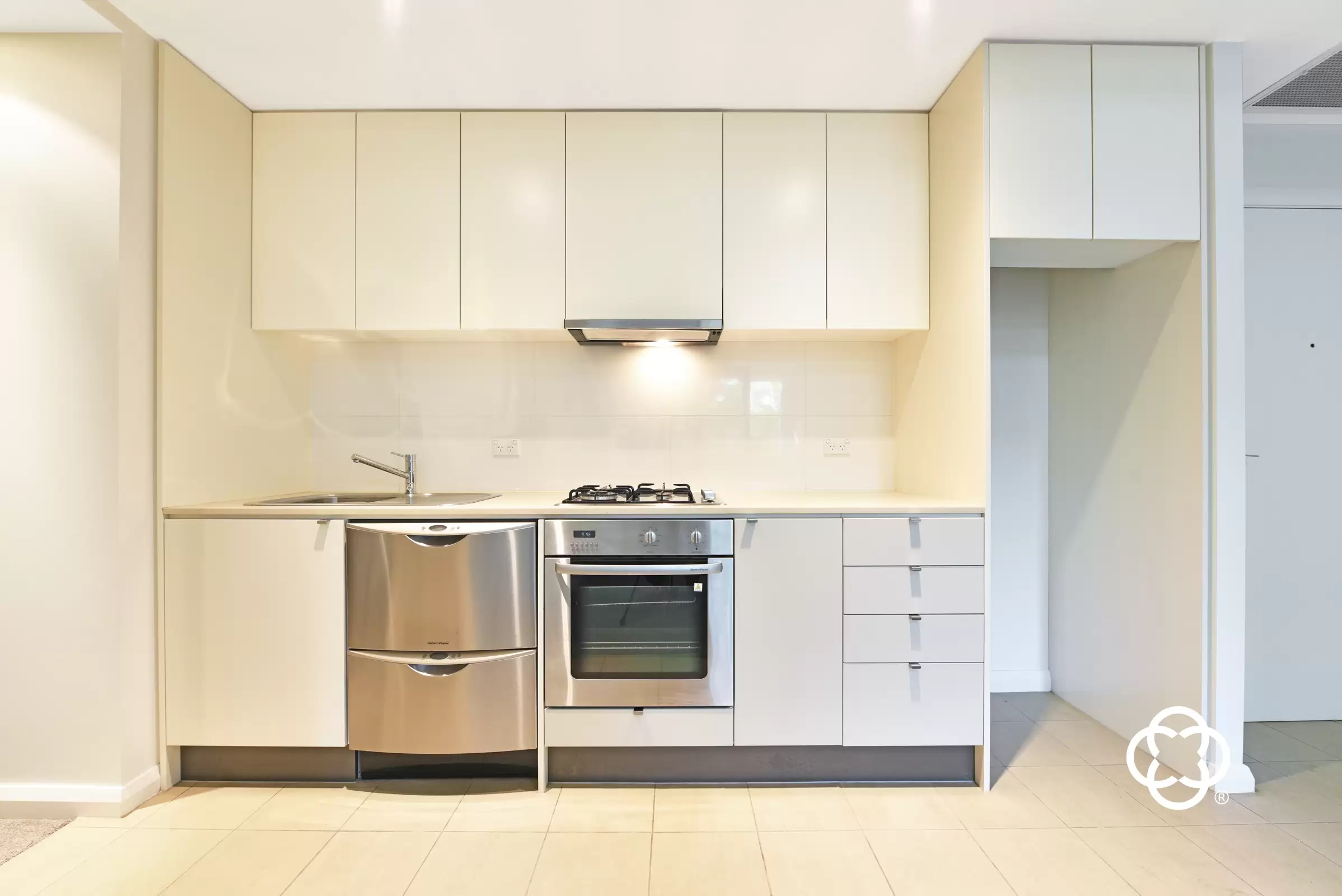 380/4 The Crescent, Wentworth Point Leased by Chidiac Realty - image 4