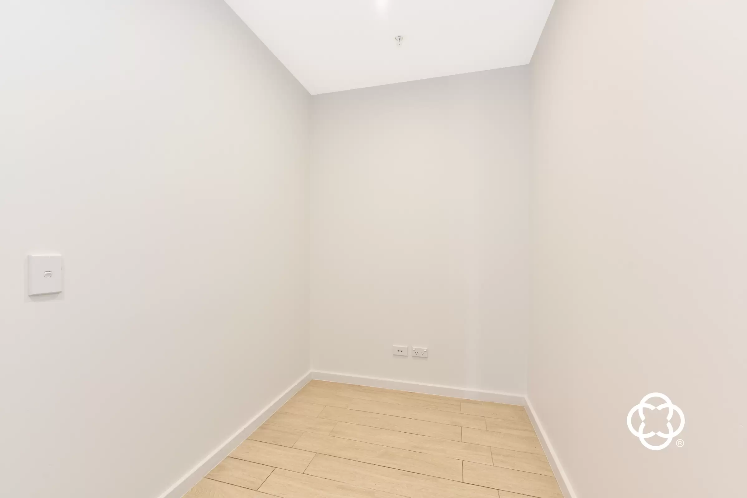 254/1D Burroway Road, Wentworth Point Leased by Chidiac Realty - image 4