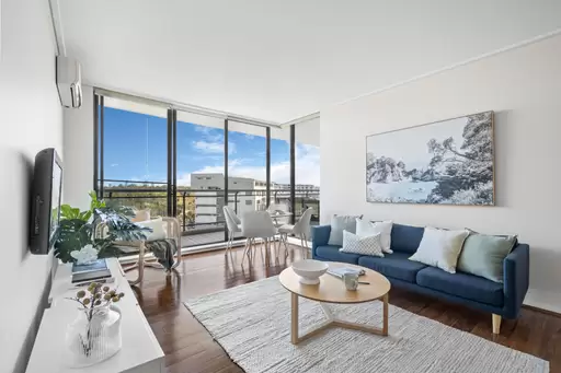 96/27 Bennelong Parkway, Wentworth Point Sold by Chidiac Realty