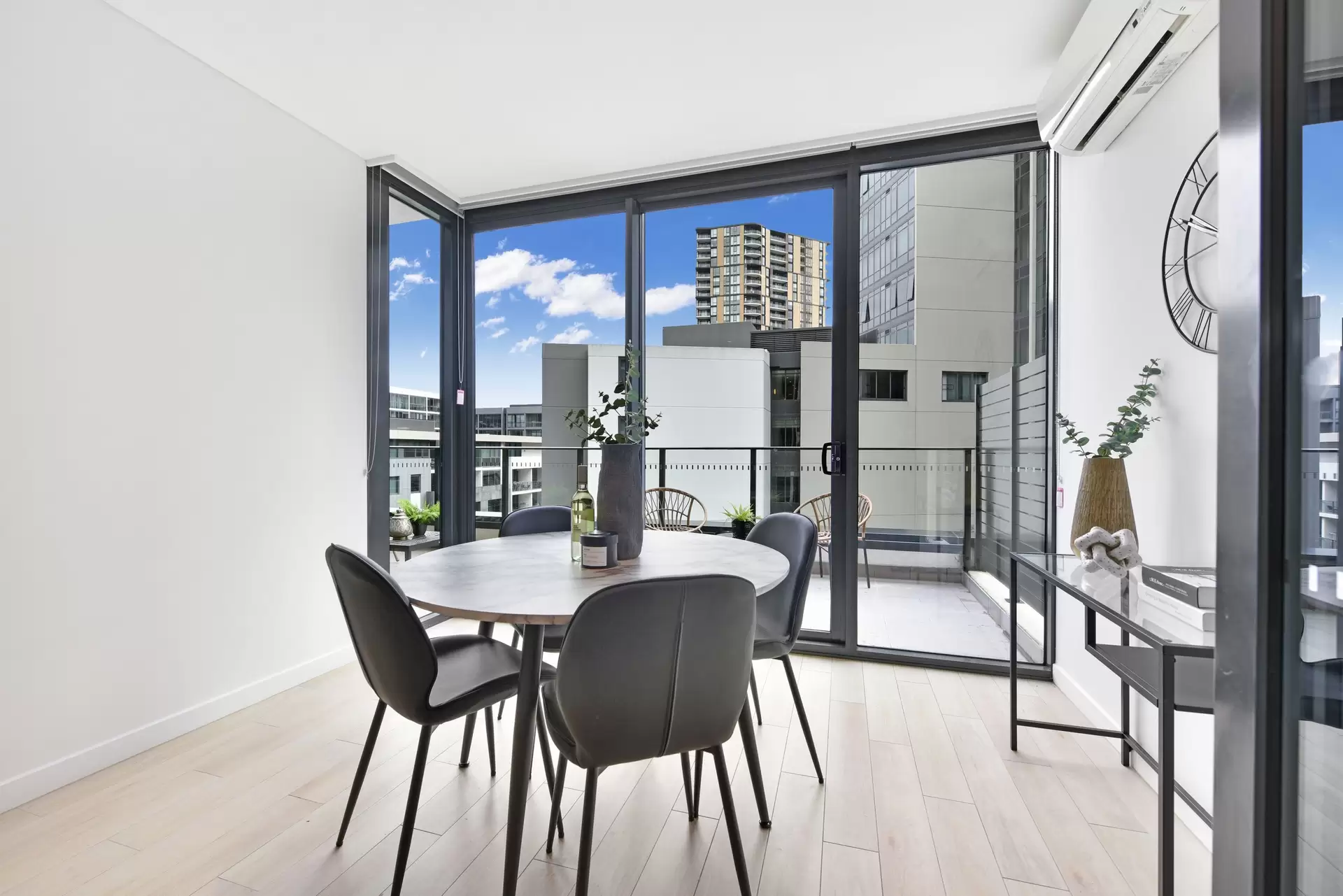 403/6 Waterways Street, Wentworth Point Sold by Chidiac Realty - image 1
