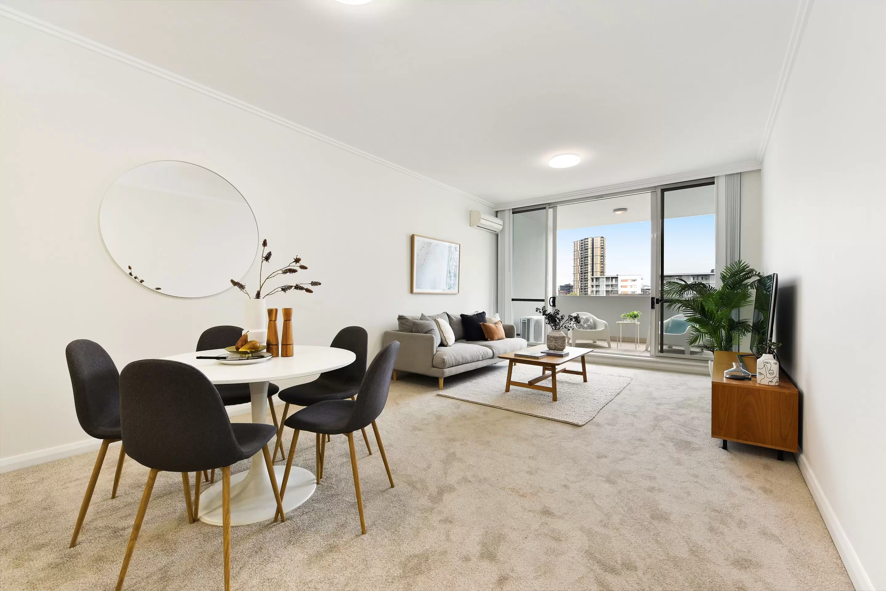 606/6 Nuvolari Place, Wentworth Point Sold by Chidiac Realty - image 1