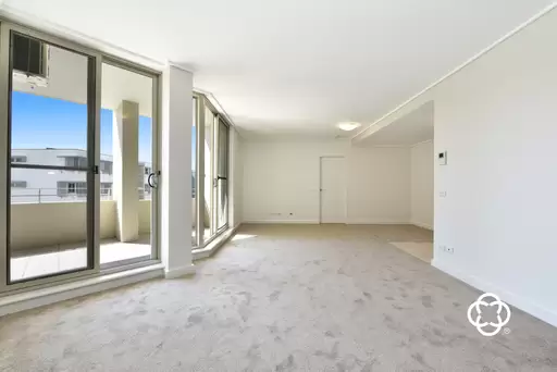 406/2 The Piazza, Wentworth Point Leased by Chidiac Realty