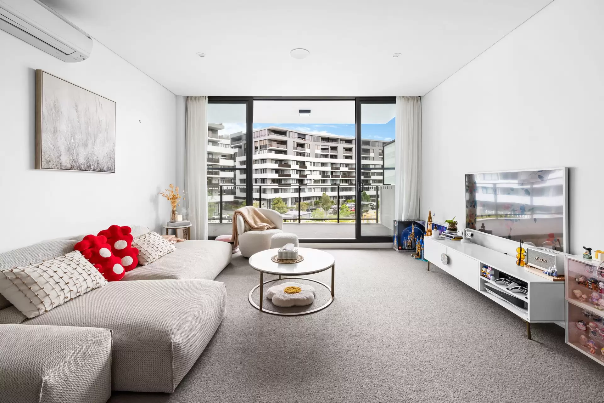9003/16 Amalfi Drive, Wentworth Point Sold by Chidiac Realty - image 1
