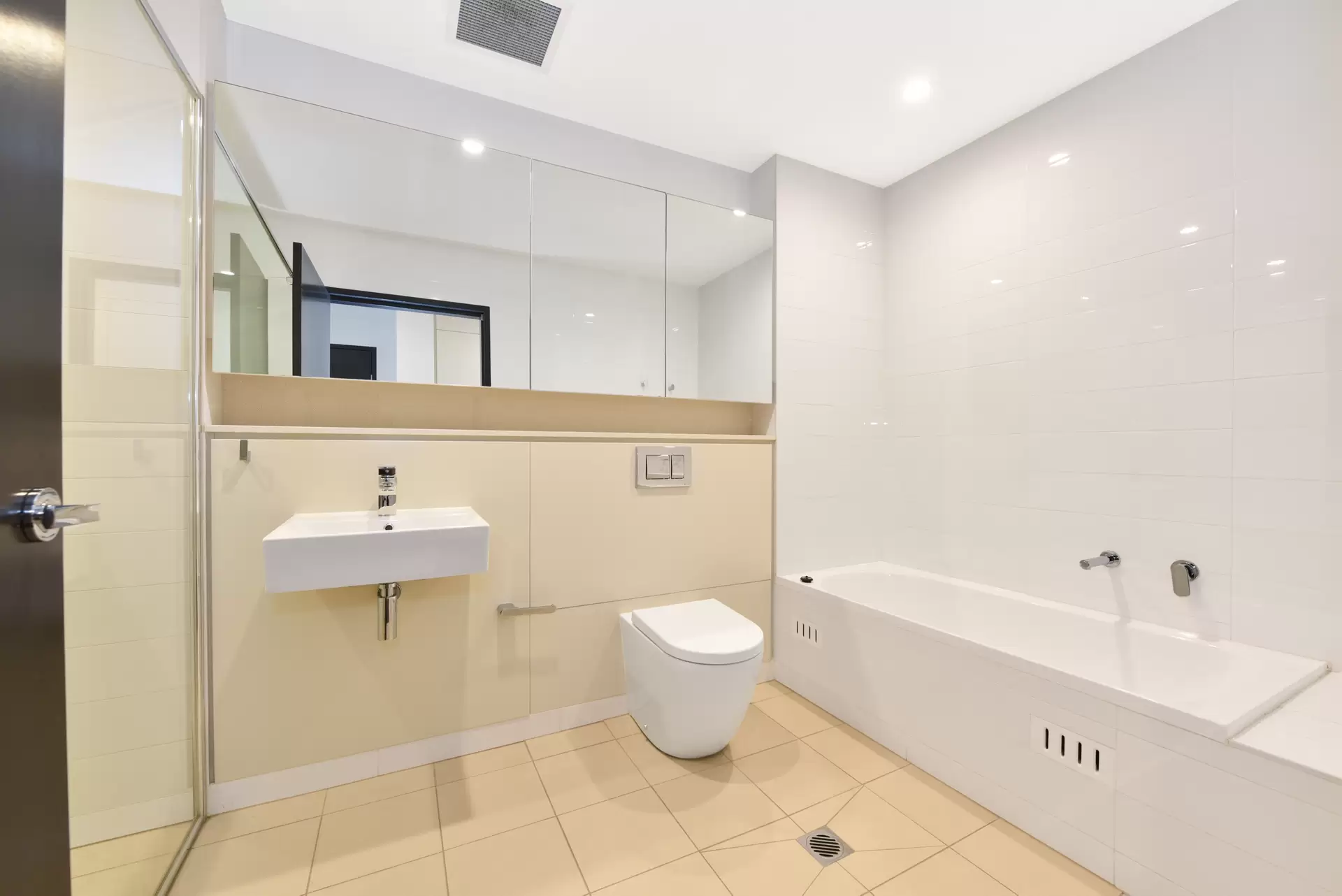 504/9 Baywater Drive, Wentworth Point Leased by Chidiac Realty - image 1
