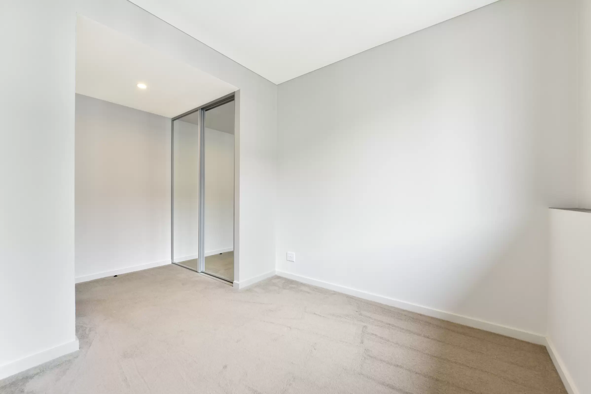 504/9 Baywater Drive, Wentworth Point Leased by Chidiac Realty - image 4