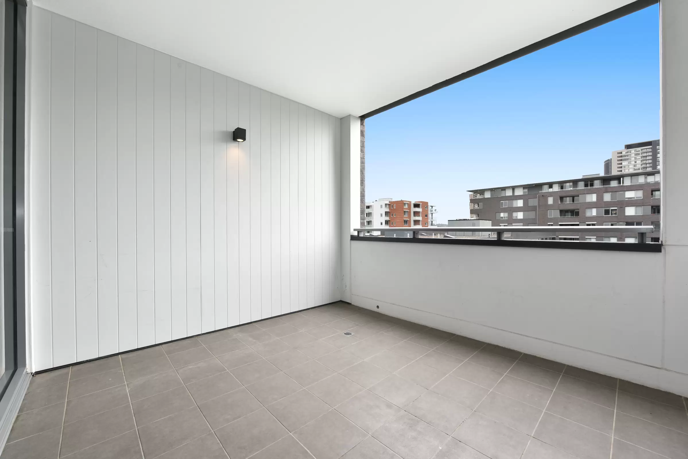 504/9 Baywater Drive, Wentworth Point Leased by Chidiac Realty - image 2