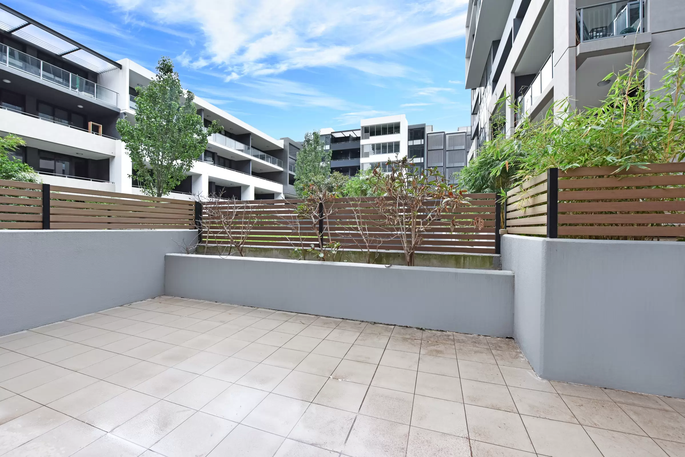 309/3 Waterways Street, Wentworth Point Leased by Chidiac Realty - image 2