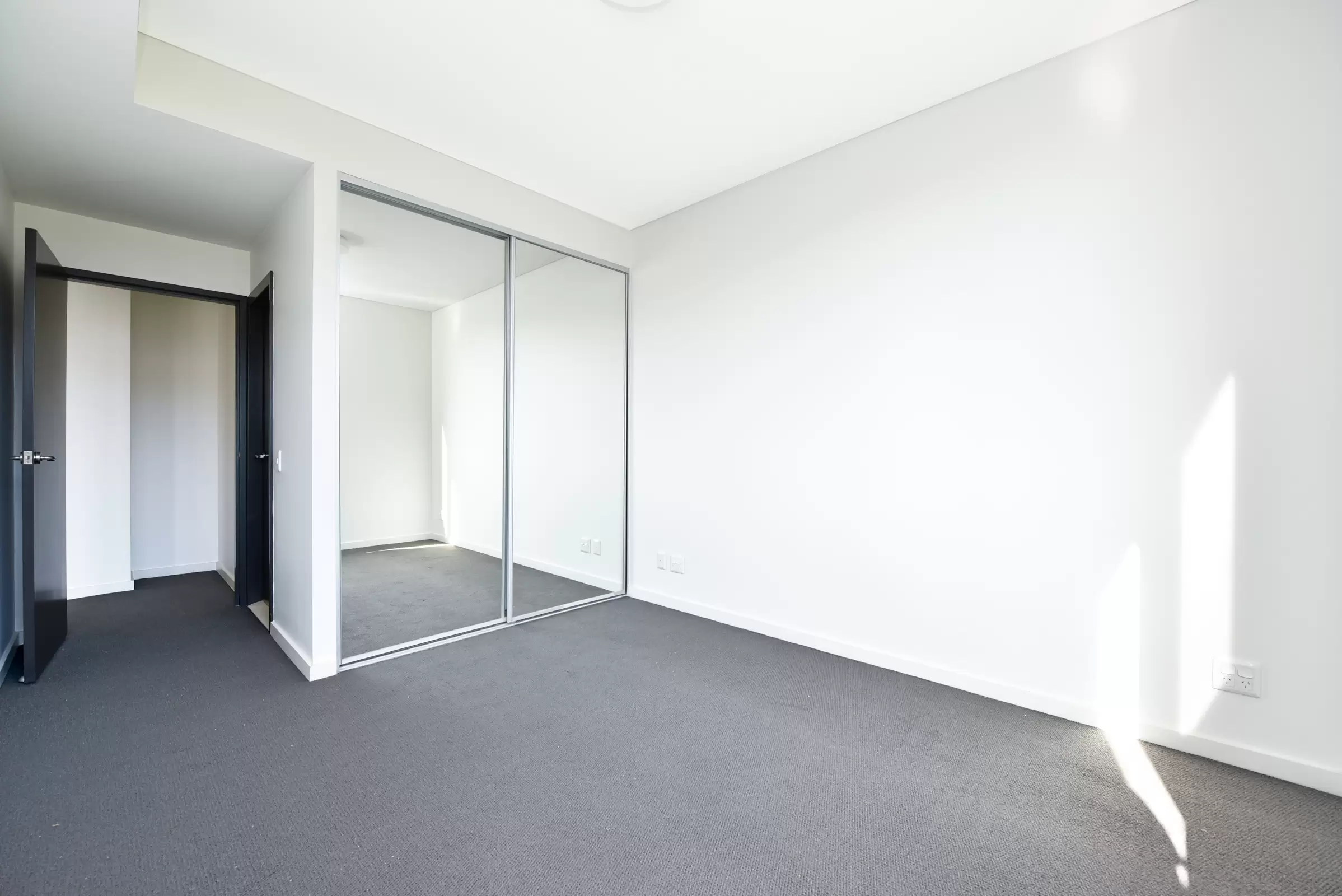 507/12 Nuvolari Place, Wentworth Point Leased by Chidiac Realty - image 5