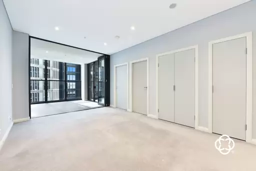 801/5 Wentworth Place, Wentworth Point Leased by Chidiac Realty