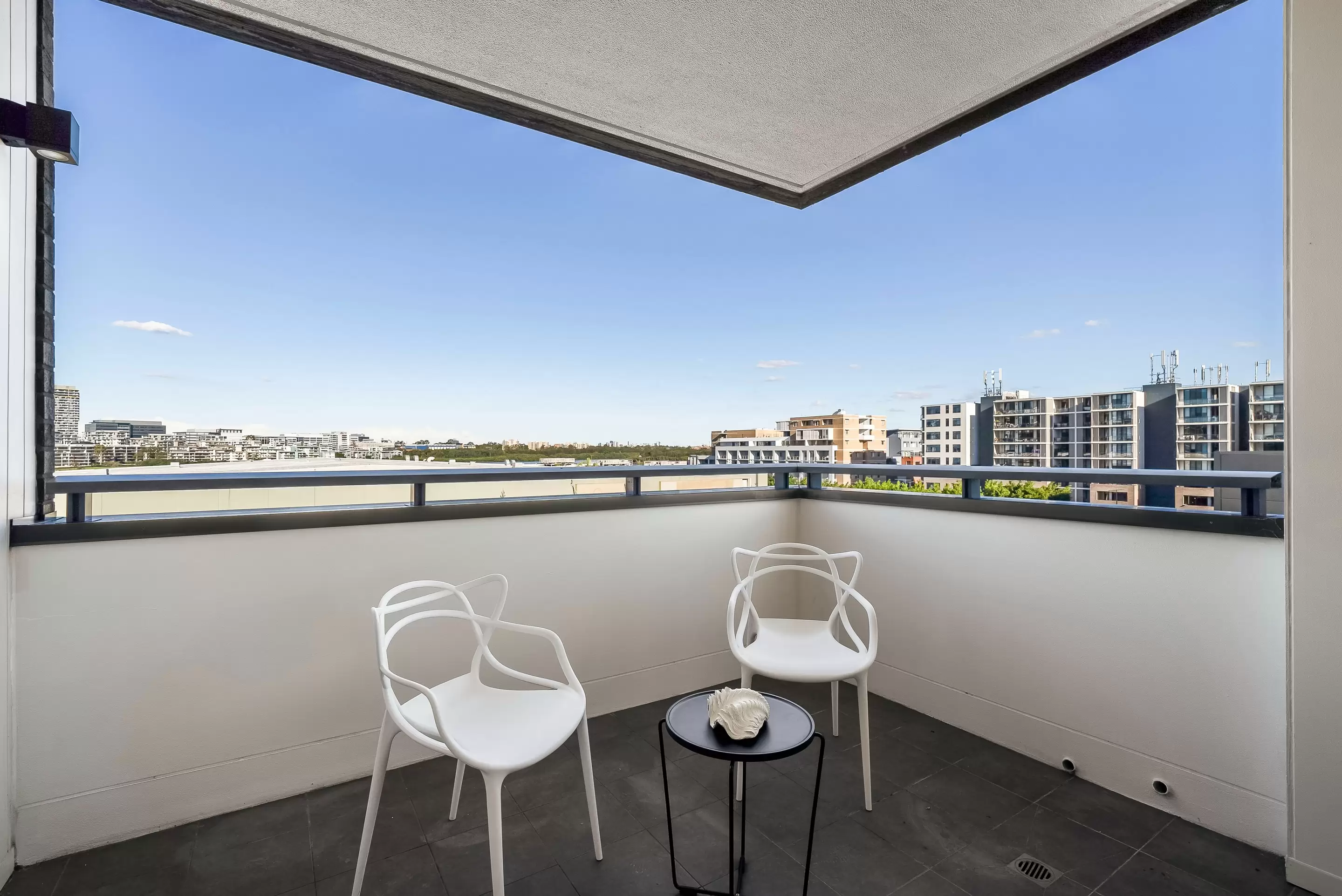 517/14 Nuvolari Place, Wentworth Point Sold by Chidiac Realty - image 2