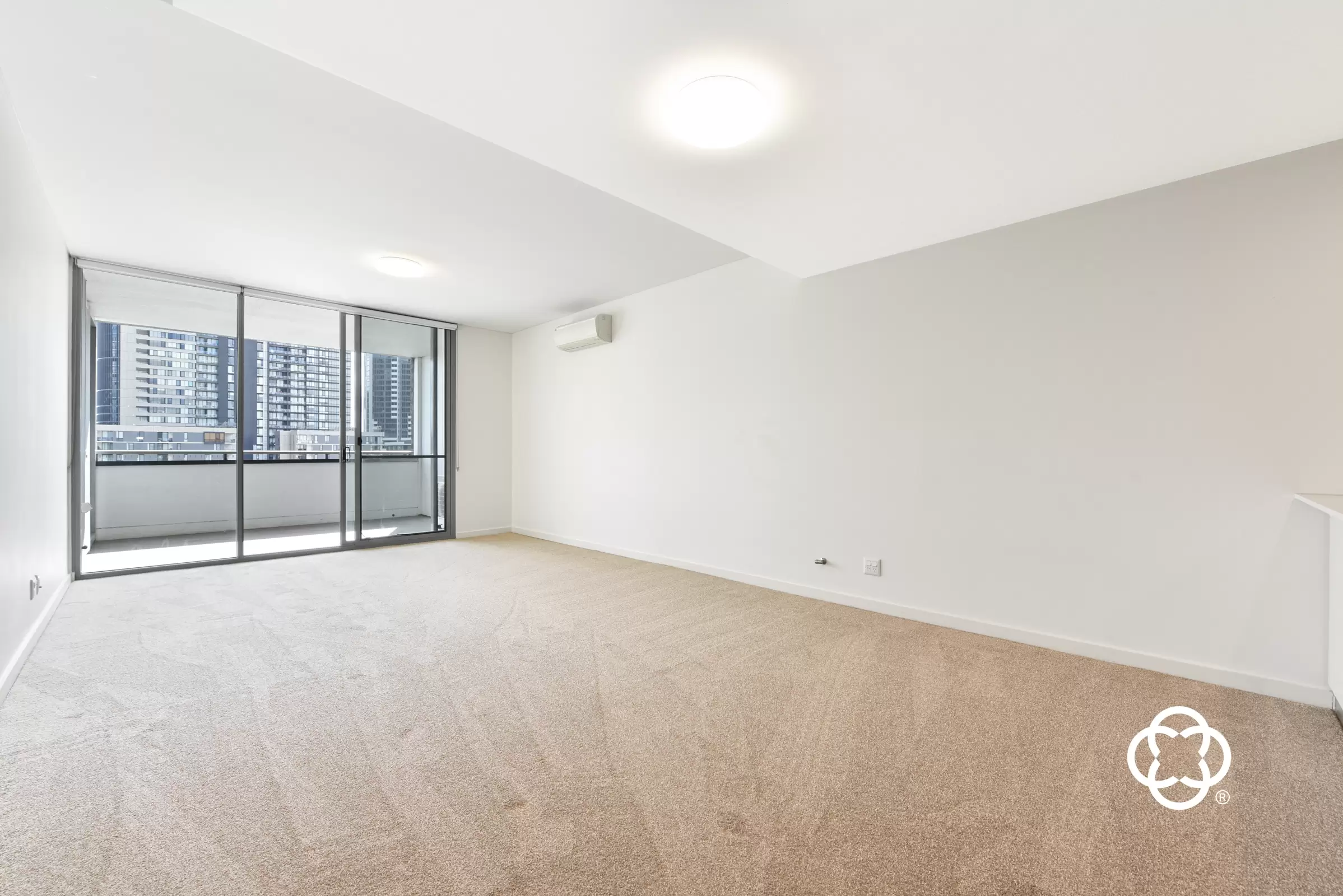 705/8 Nuvolari Place, Wentworth Point Leased by Chidiac Realty - image 2