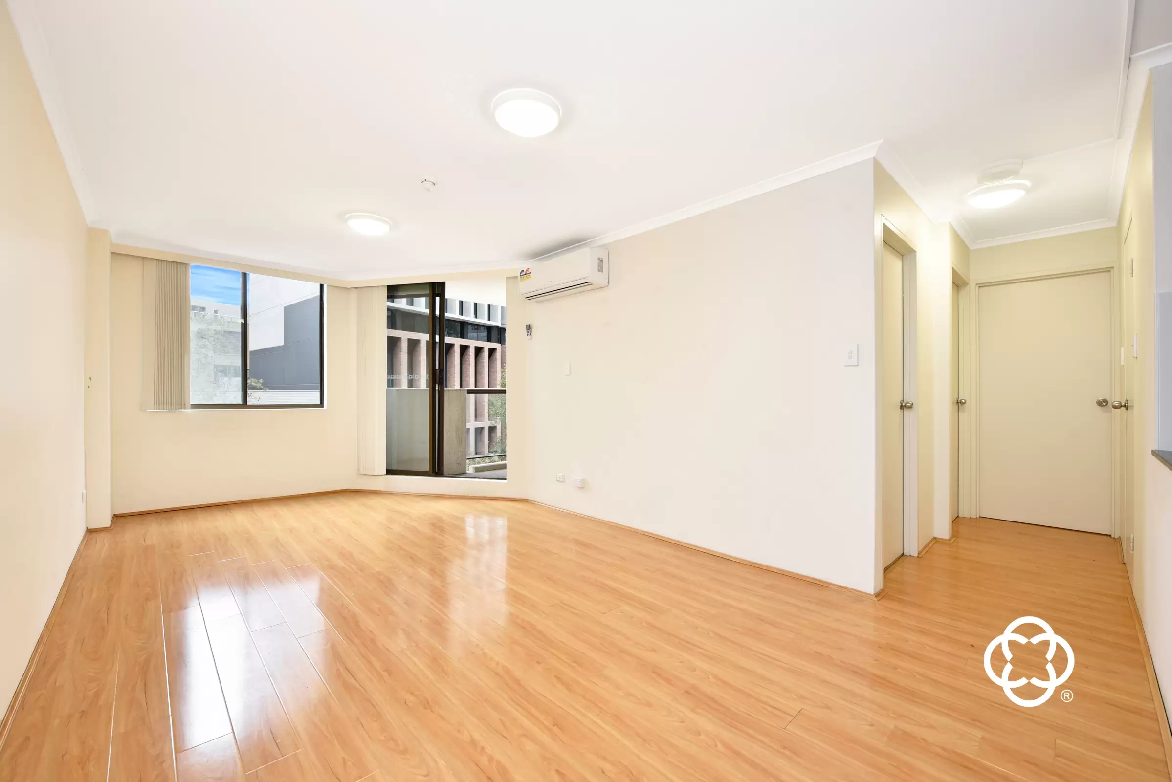 19/336-346 Sussex Street, Sydney Leased by Chidiac Realty - image 2