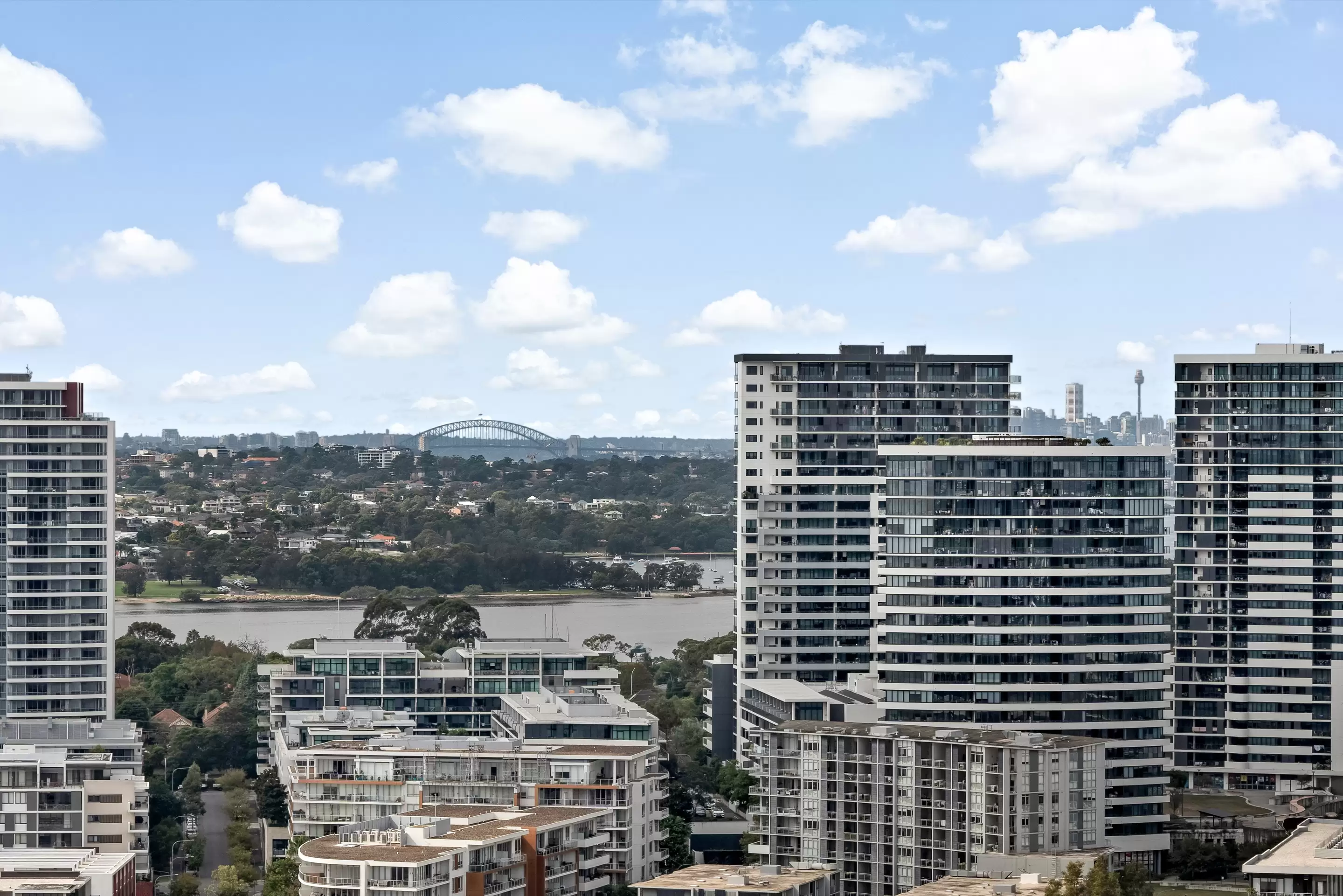 2402/11 Wentworth Place, Wentworth Point Sold by Chidiac Realty - image 2