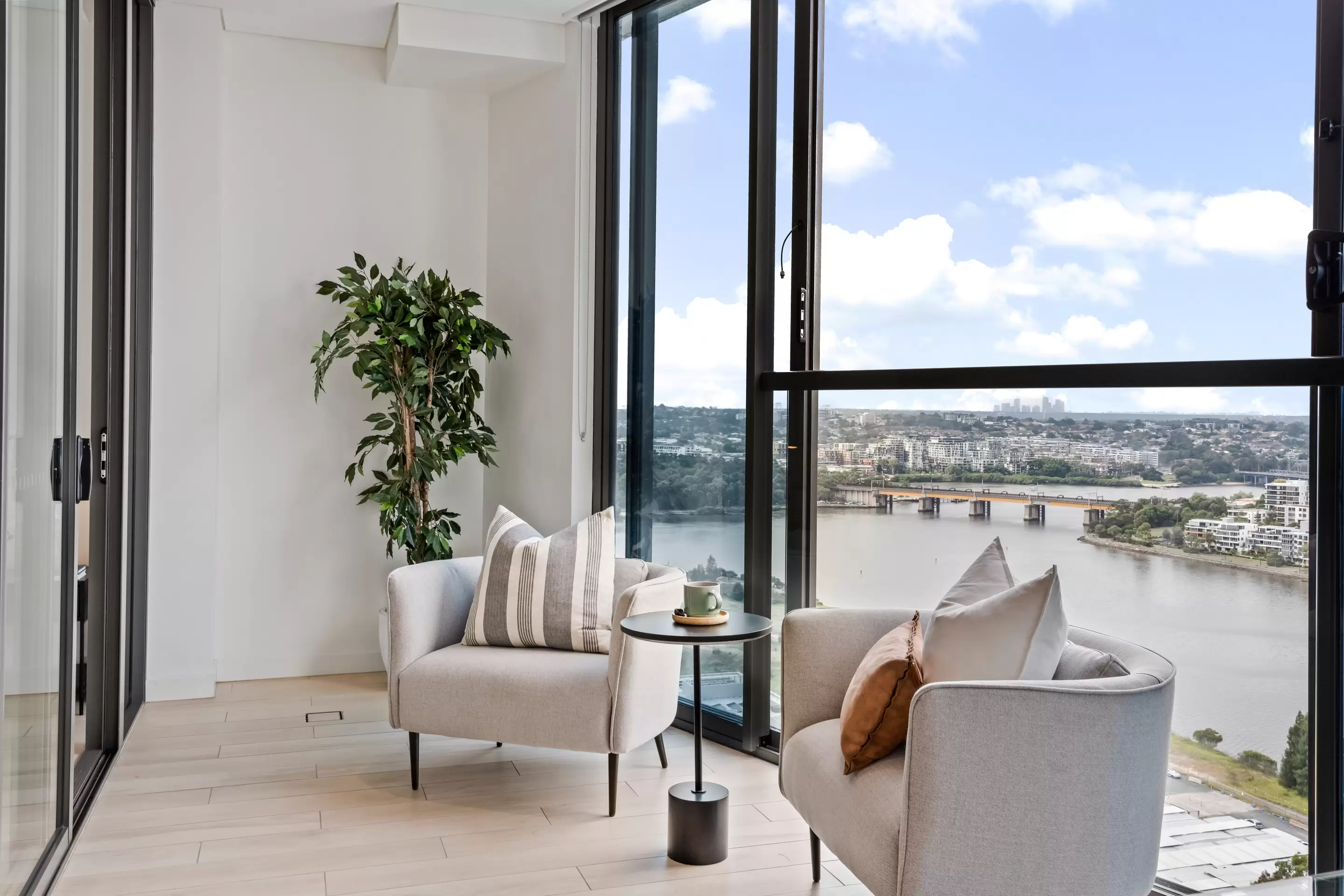 2402/11 Wentworth Place, Wentworth Point Sold by Chidiac Realty - image 15