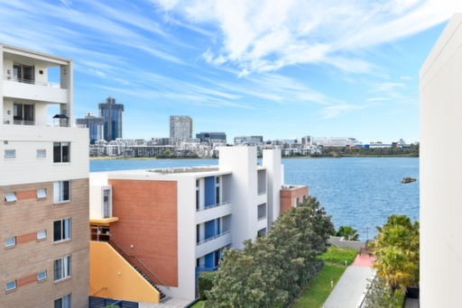 775/4 The Crescent, Wentworth Point Sold by Chidiac Realty