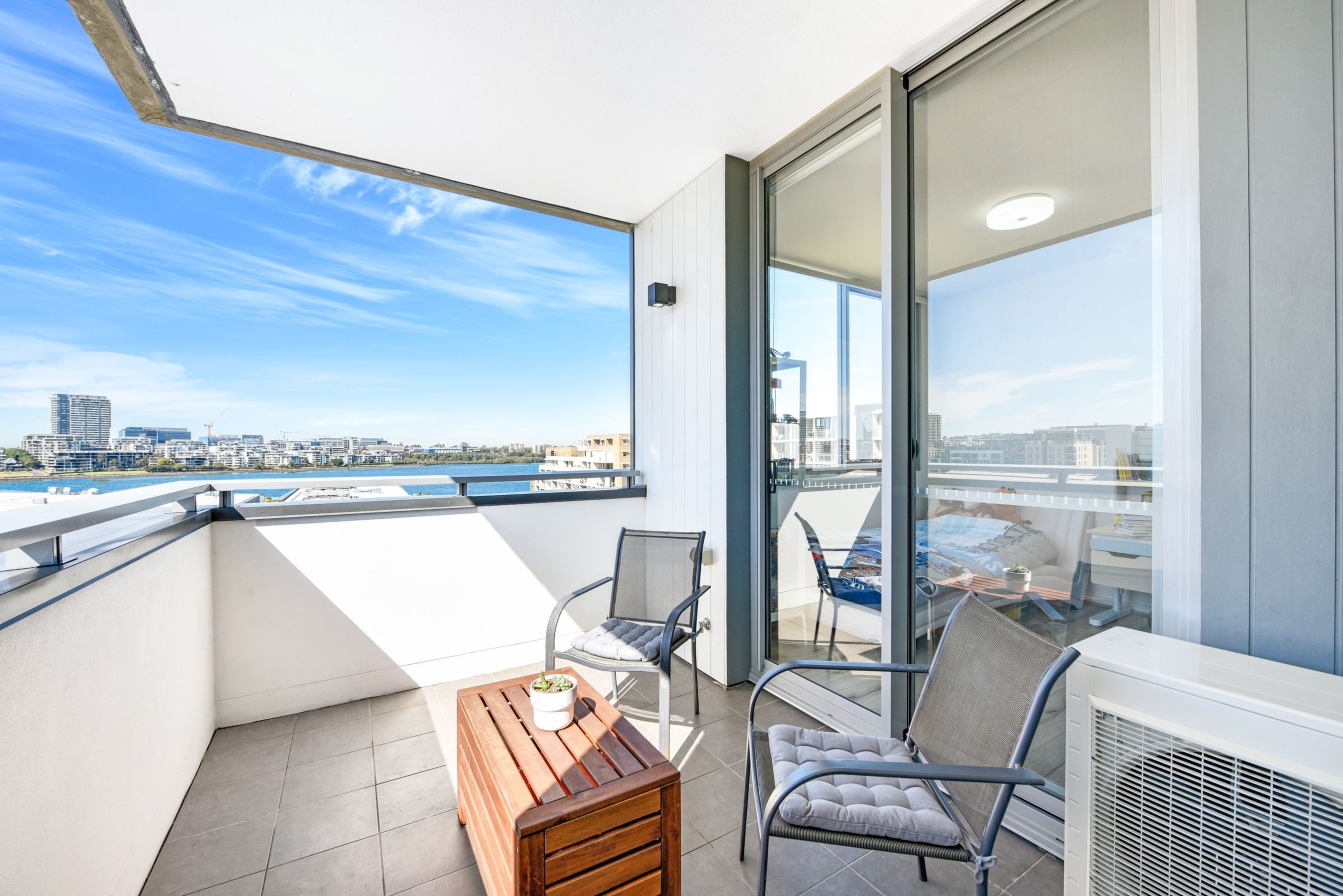 715/19 Baywater Drive, Wentworth Point Sold by Chidiac Realty - image 3