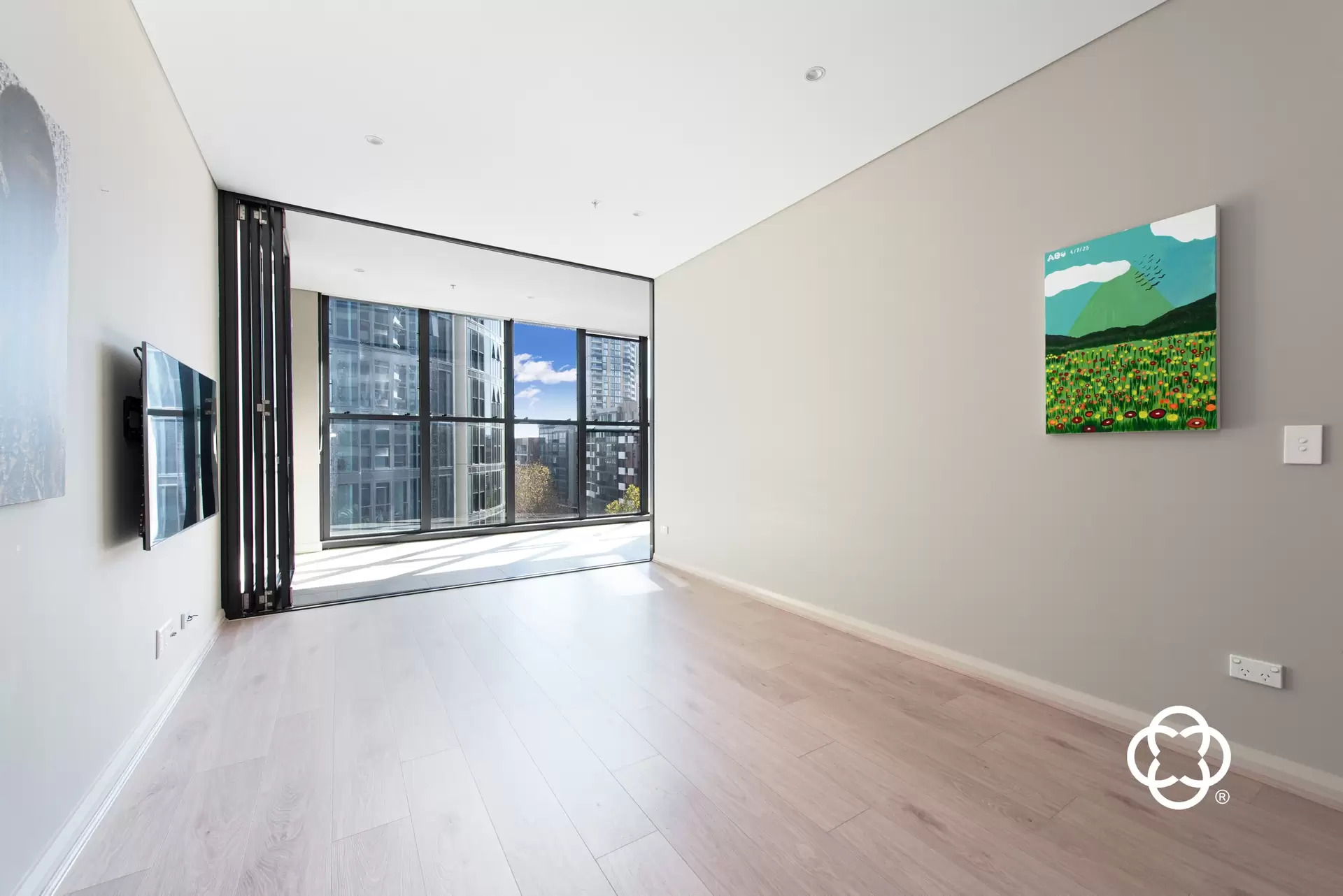 505/5 Wentworth Place, Wentworth Point Leased by Chidiac Realty - image 1