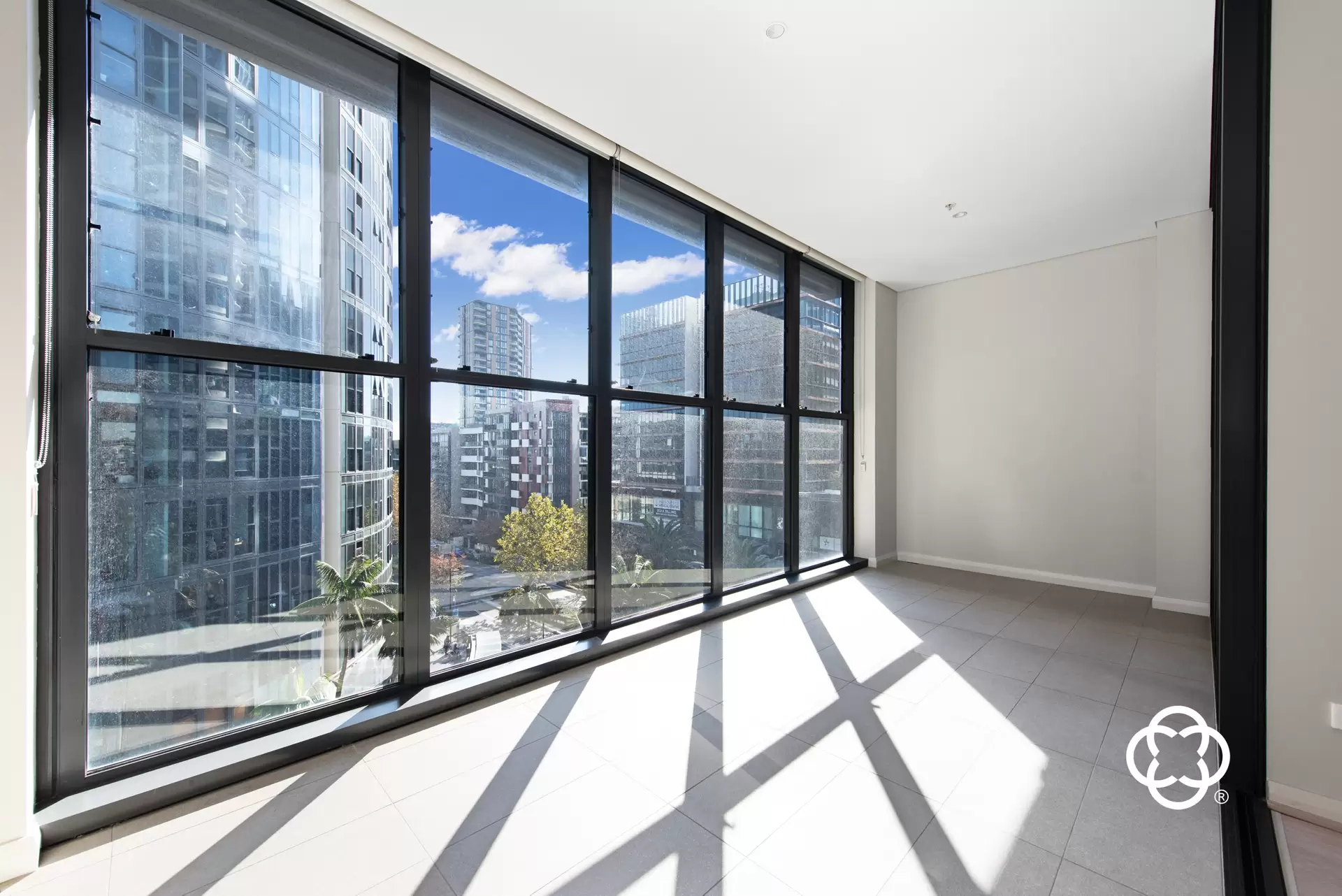 505/5 Wentworth Place, Wentworth Point Leased by Chidiac Realty - image 1