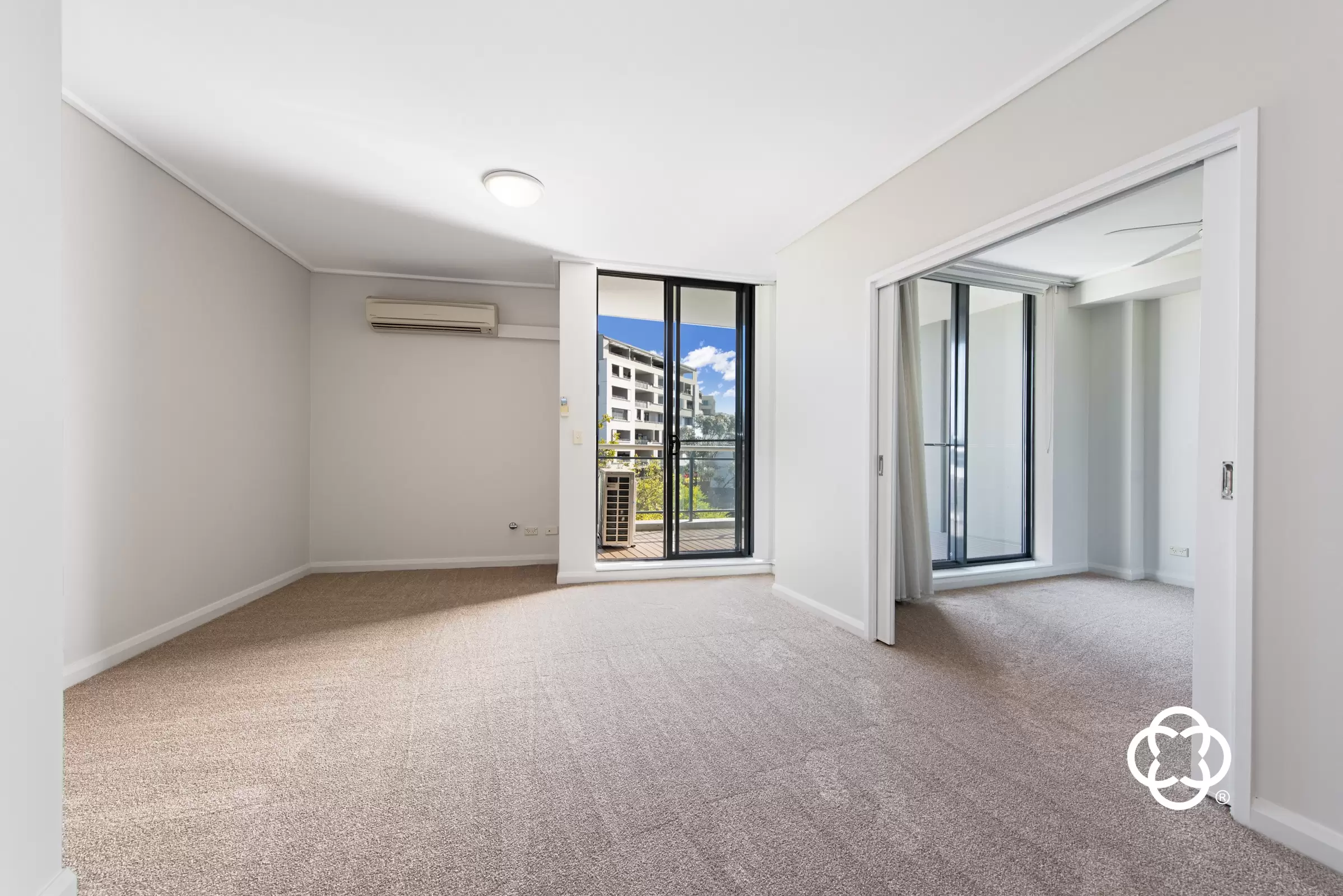 5/27 Bennelong Parkway, Wentworth Point Leased by Chidiac Realty - image 2