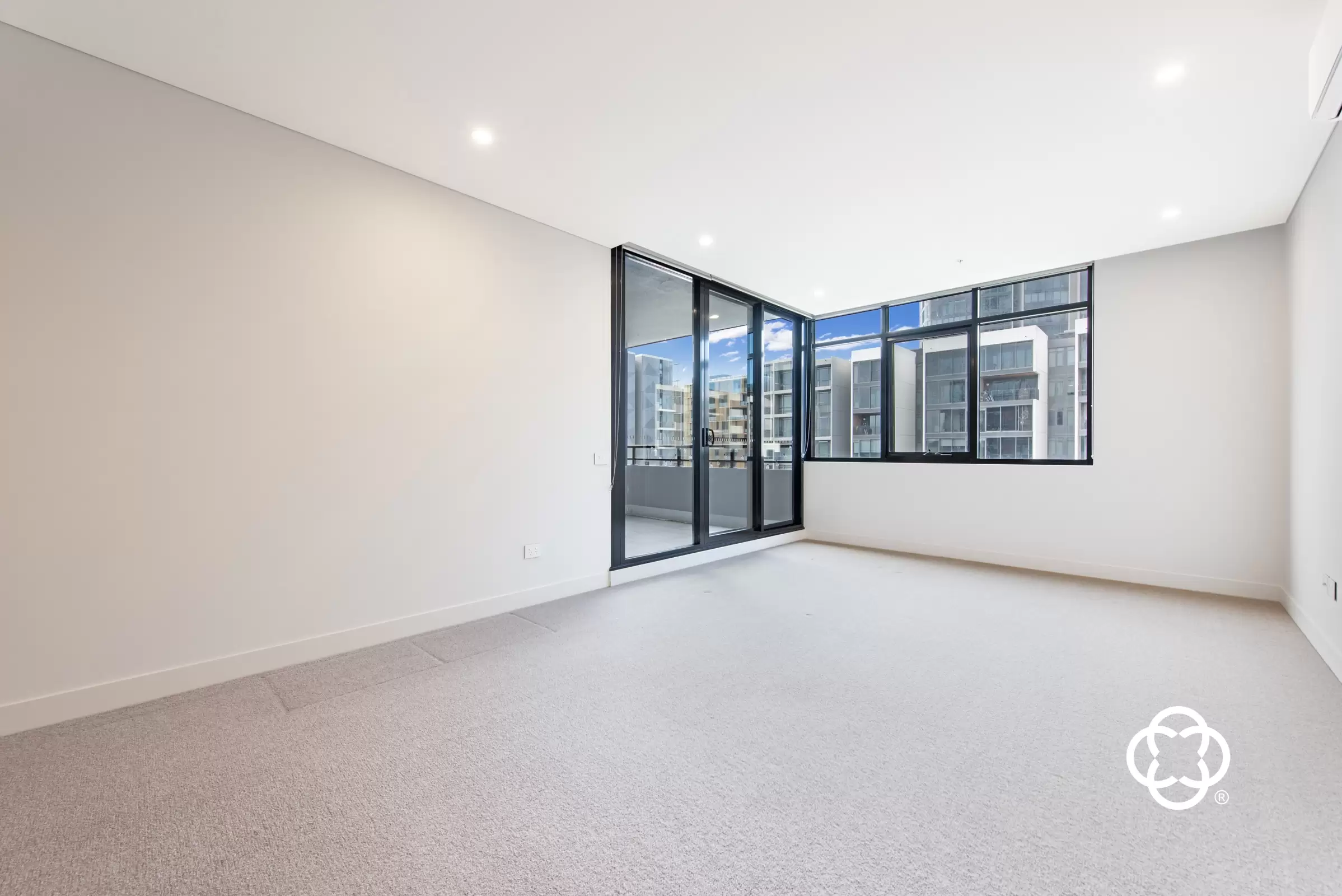 514/16 Hill Road, Wentworth Point Leased by Chidiac Realty - image 3