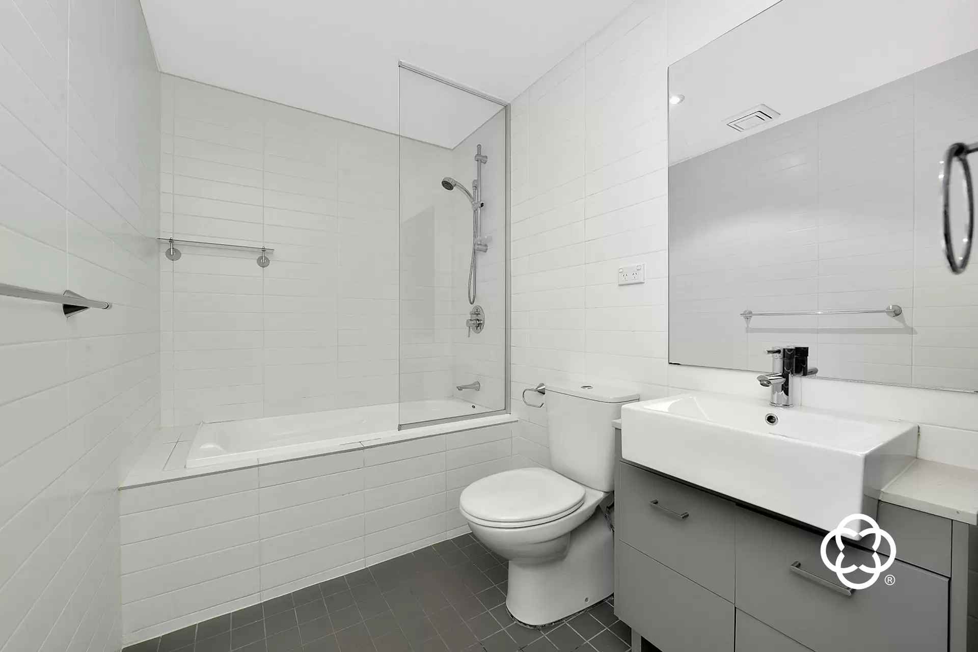 809/21 Hill Road, Wentworth Point Leased by Chidiac Realty - image 1