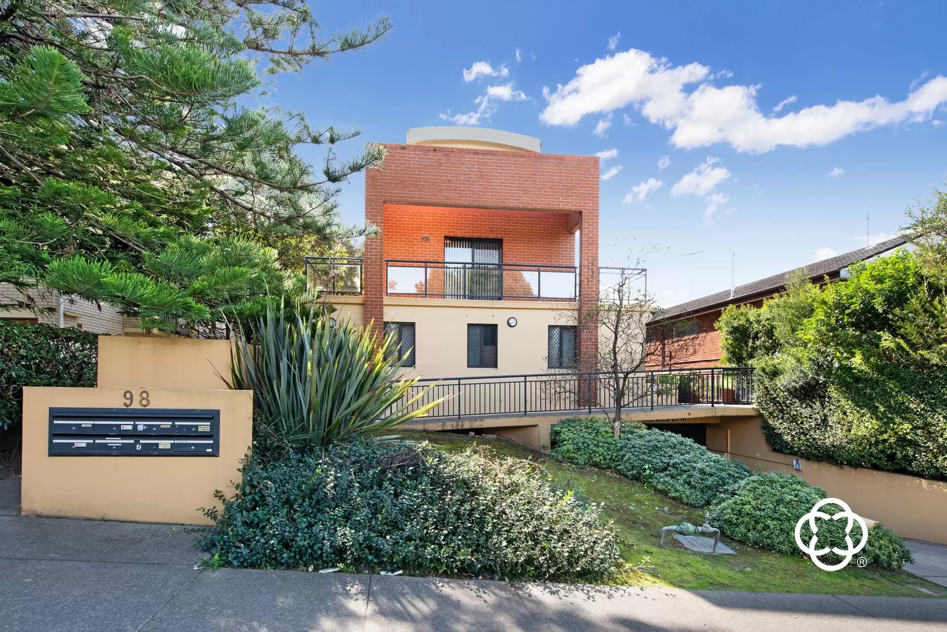 7/98 Station Street, West Ryde Leased by Chidiac Realty - image 1