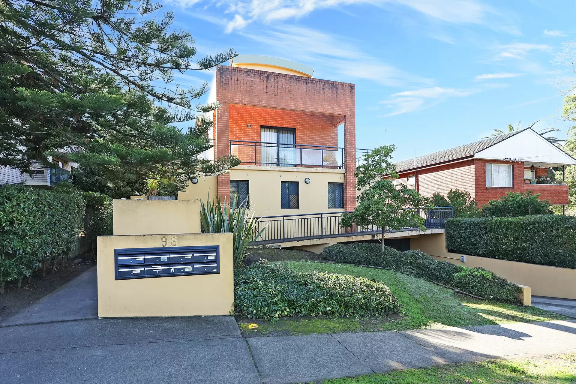 7/98 Station Street, West Ryde Leased by Chidiac Realty - image 1