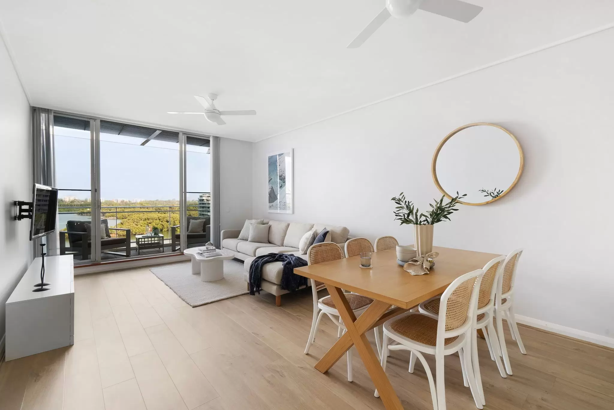 681/4 The Crescent, Wentworth Point For Sale by Chidiac Realty - image 2