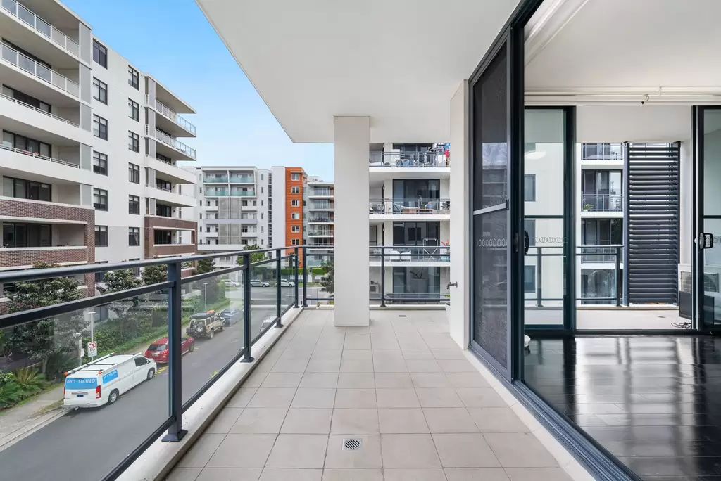 313/48 Amalfi Drive, Wentworth Point Sold by Chidiac Realty