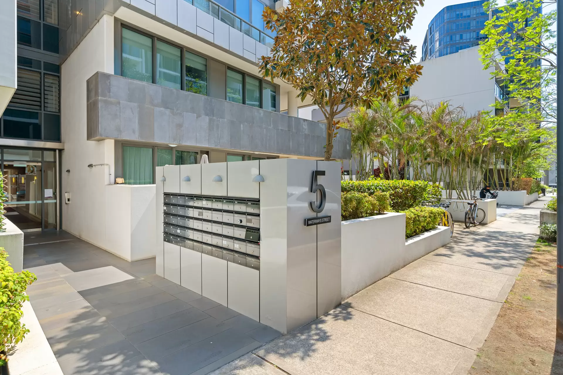 606/5 Waterways Street, Wentworth Point Sold by Chidiac Realty - image 1