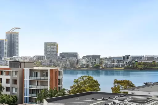 801/1 The Piazza, Wentworth Point For Sale by Chidiac Realty